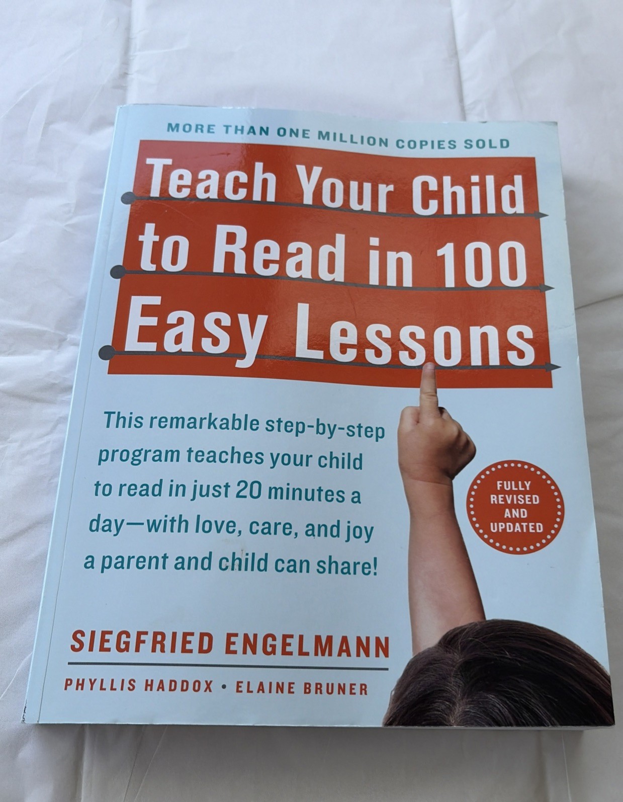 Teach Your Child to Read in 100 Easy Lessons: Revised and Updated Second Edition