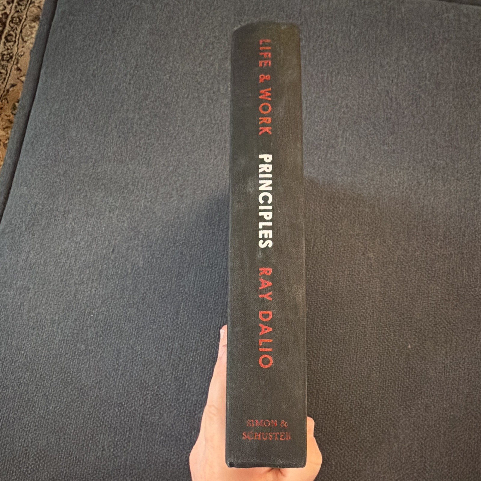Ray Dalio Principles: Life & Work Hardcover English Business & Economics