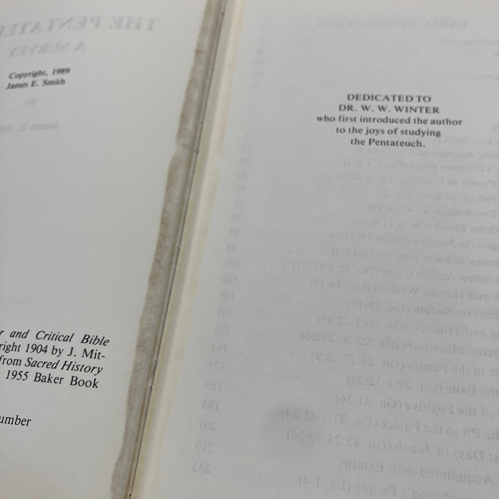 The Pentateuch A Survey James E Smith 1989 Restoration Press Hardcover