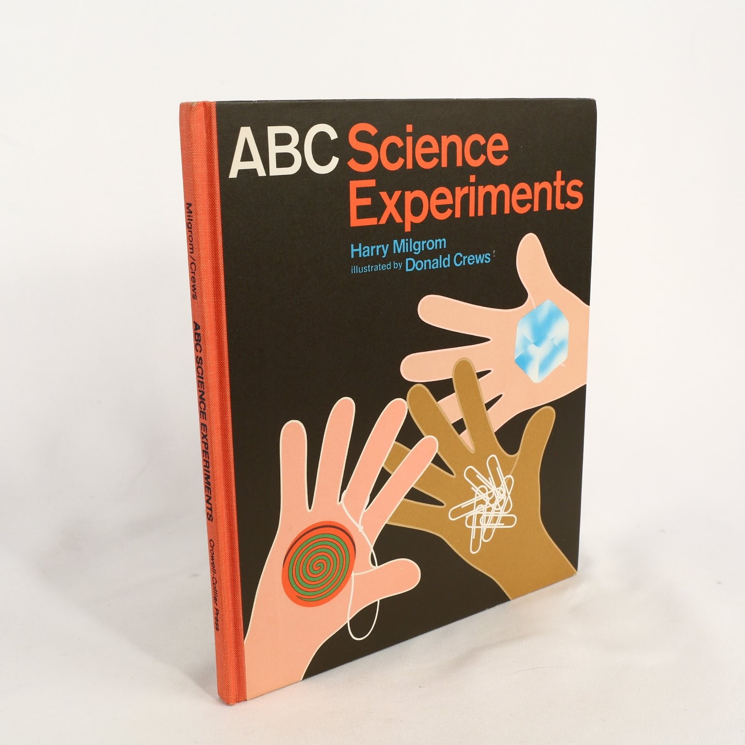 ABC Science Experiments Harry Milgrom 1970 First Printing Macmillan Children’s