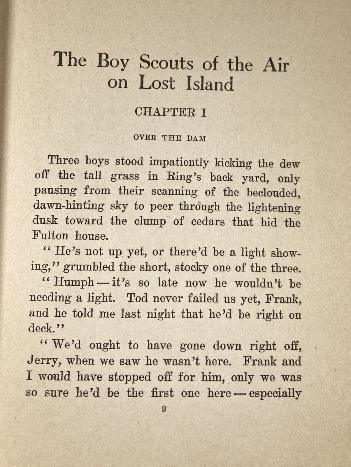 BOY SCOUTS OF THE AIR ON LOST ISLAND. Gordon Stuart. Antique 1917 HC.
