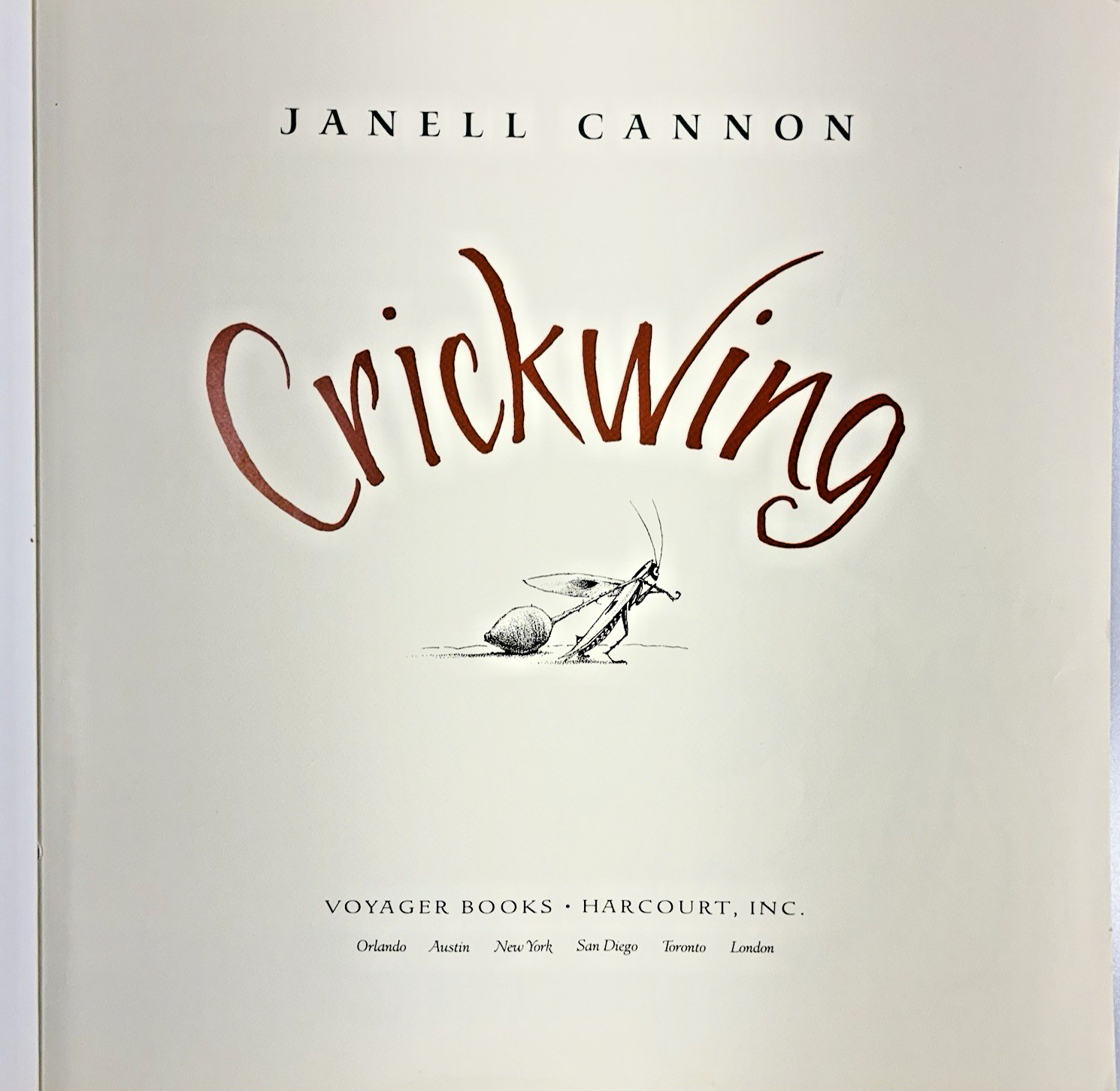 Crickwing by Janell Cannon Vintage 2005 Voyager Children’s Paperback Book