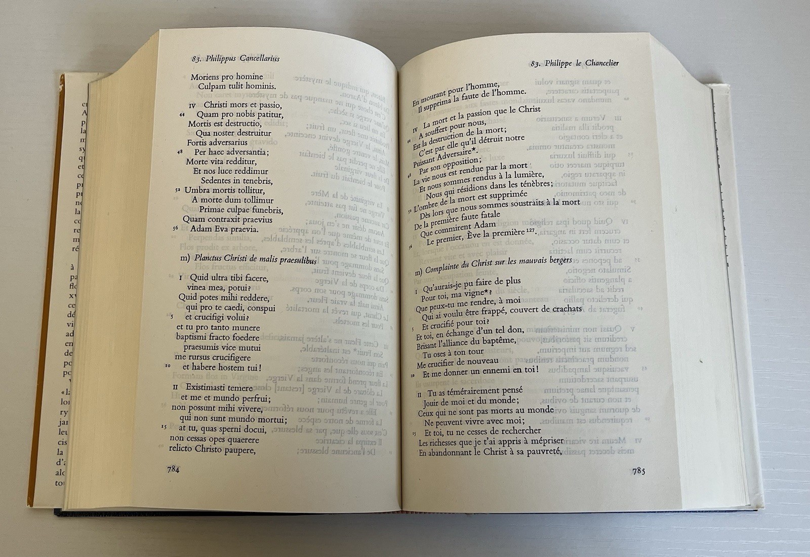 Poesie latine chretienne du Moyen Age Desclee De Brouwer, 1971, HC/DJ