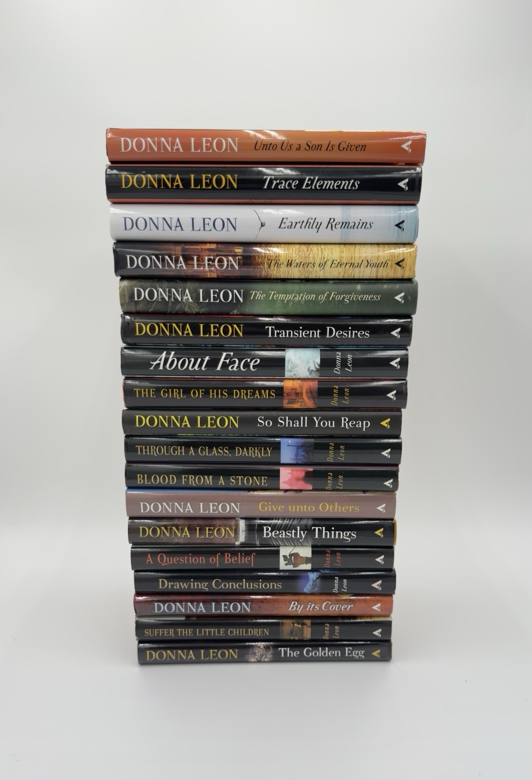Donna Leon Hardcover Book Lot: A Commissario Guido Brunetti Mystery LOT OF 16