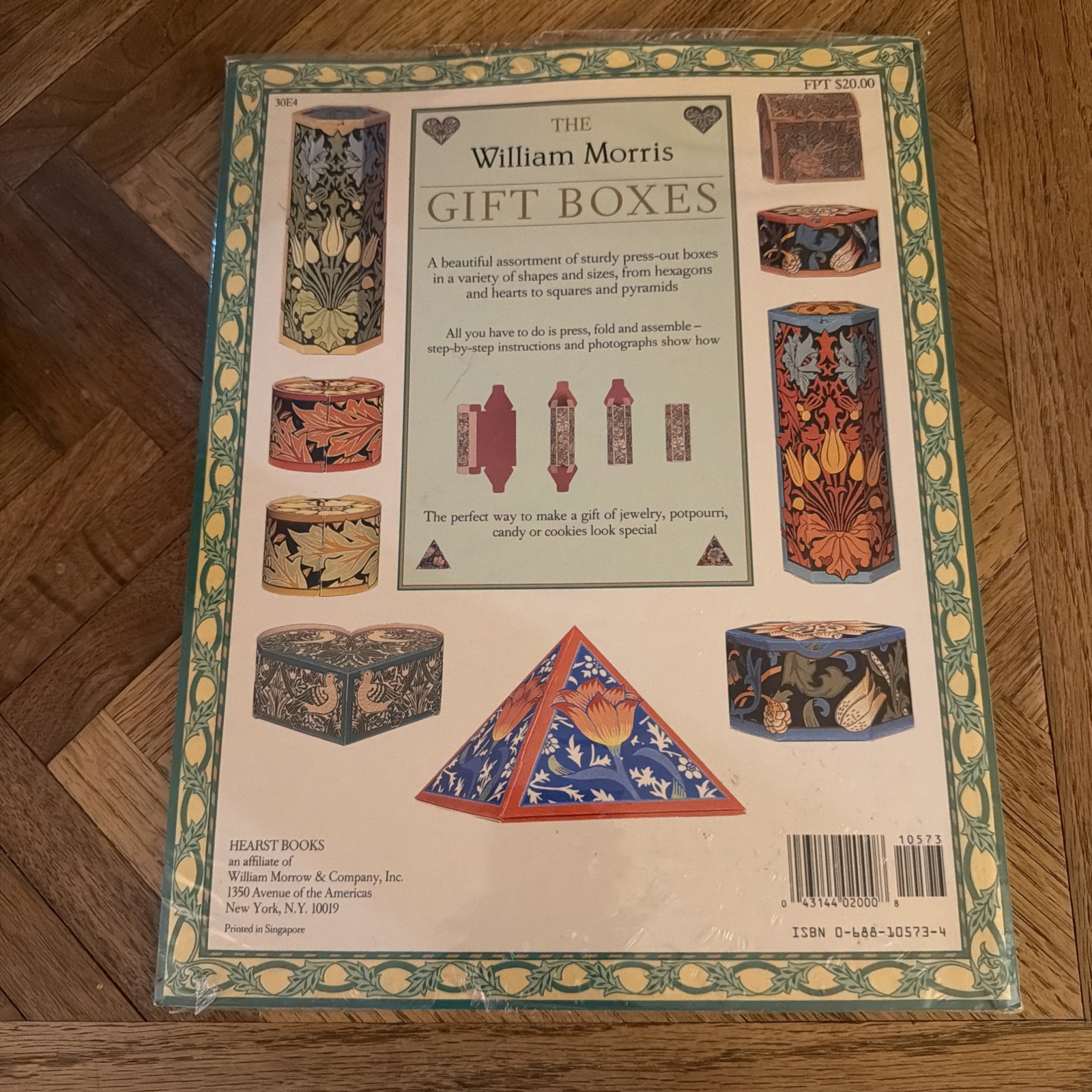 “The William Morris Gift Boxes” 22 Press-Out Boxes, (PB 1991) NEW! SEALED!