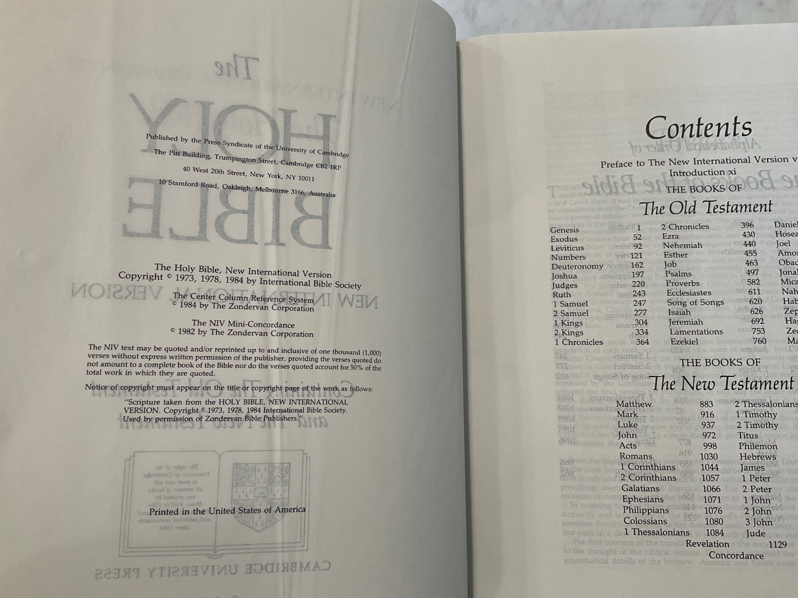NIV Wide Margin Reference Bible Cambridge Hardcover Text 1984