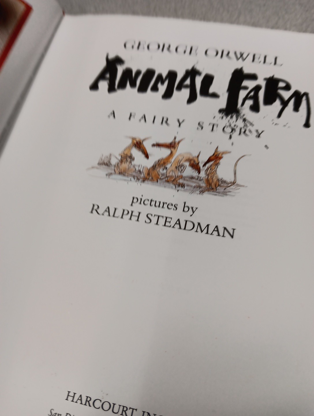 ANIMAL FARM: A FAIRY STORY By George Orwell & Ralph Steadman -Ex-Library