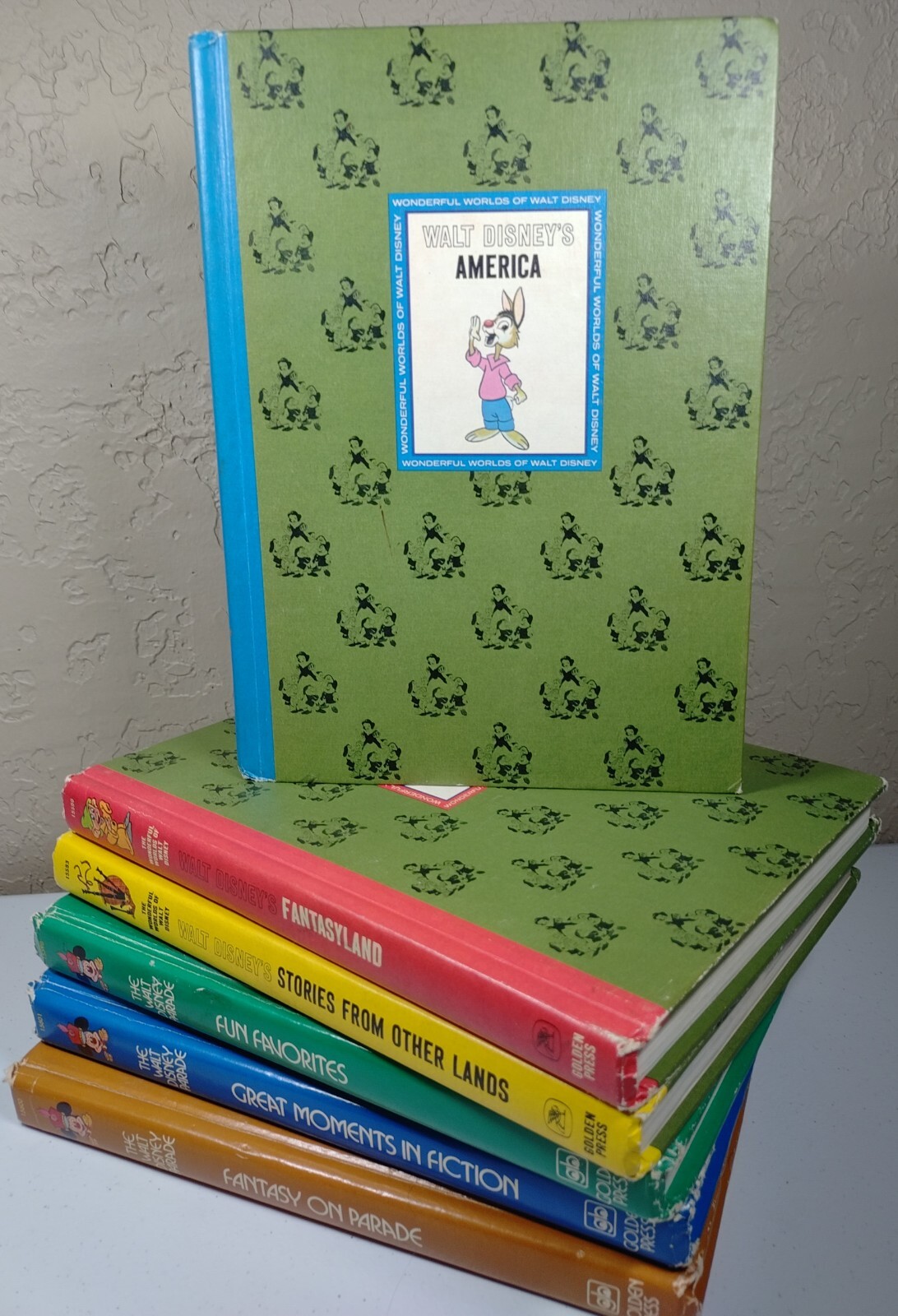 Lot Of 6 VTG HC Books (3) The WALT DISNEY PARADE & (3) WONDERFUL WORLD OF Disney