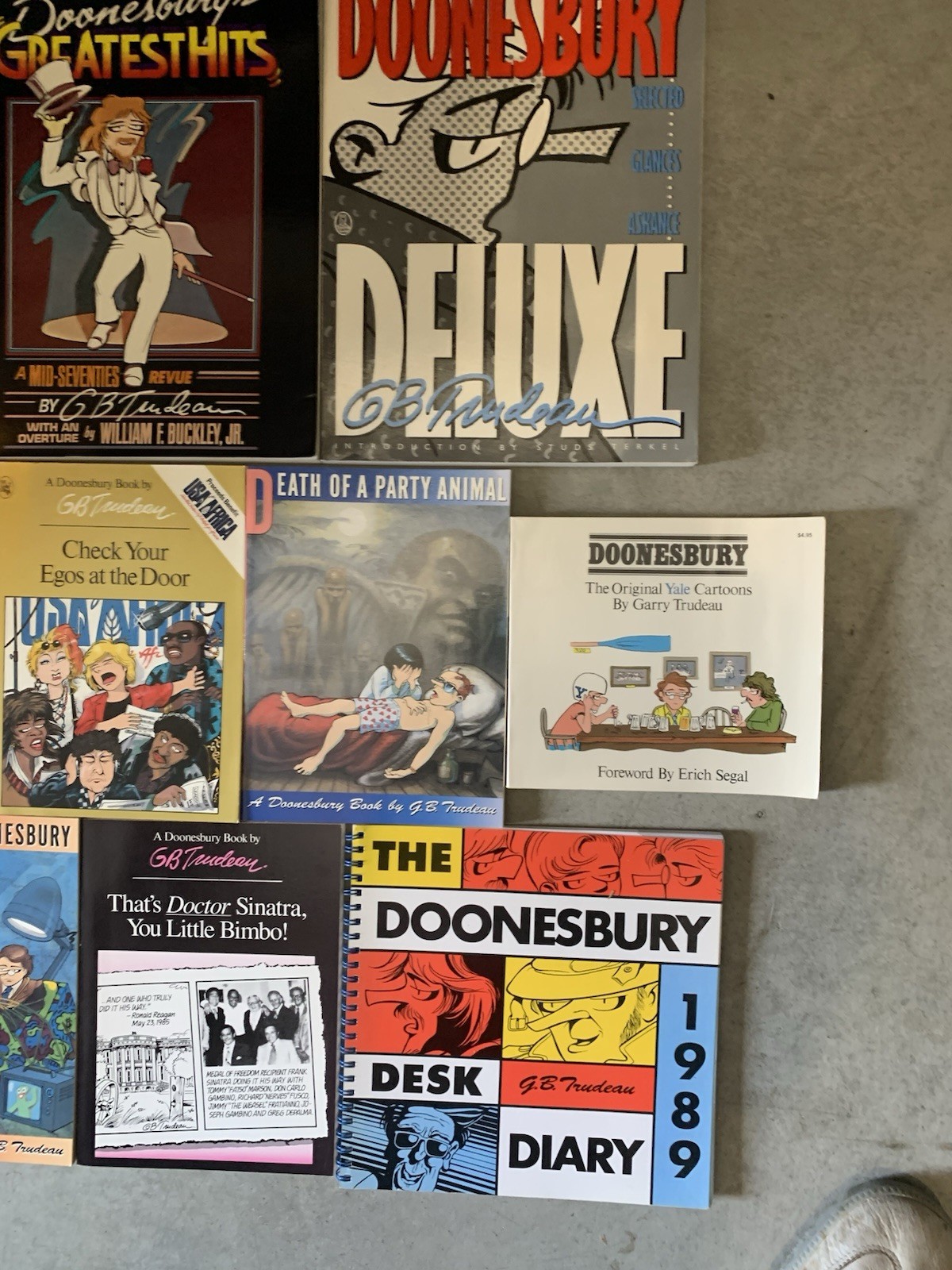 12 Vintage Doonesbury Books Lot G.B. Trudeau Reagan Years Desk Diary 1989