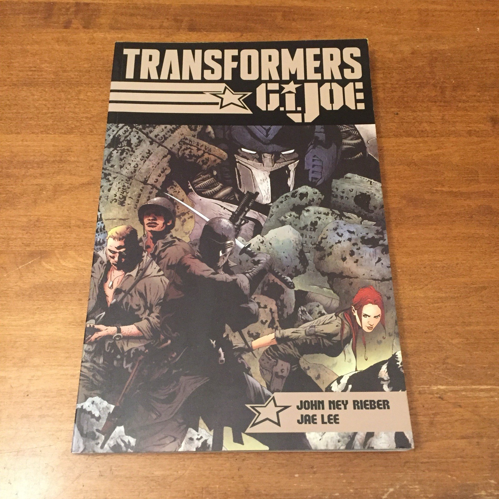Transformers/GI Joe: Tyrants Rise Heroes Are Born 2015 IDW First Print TPB Good+