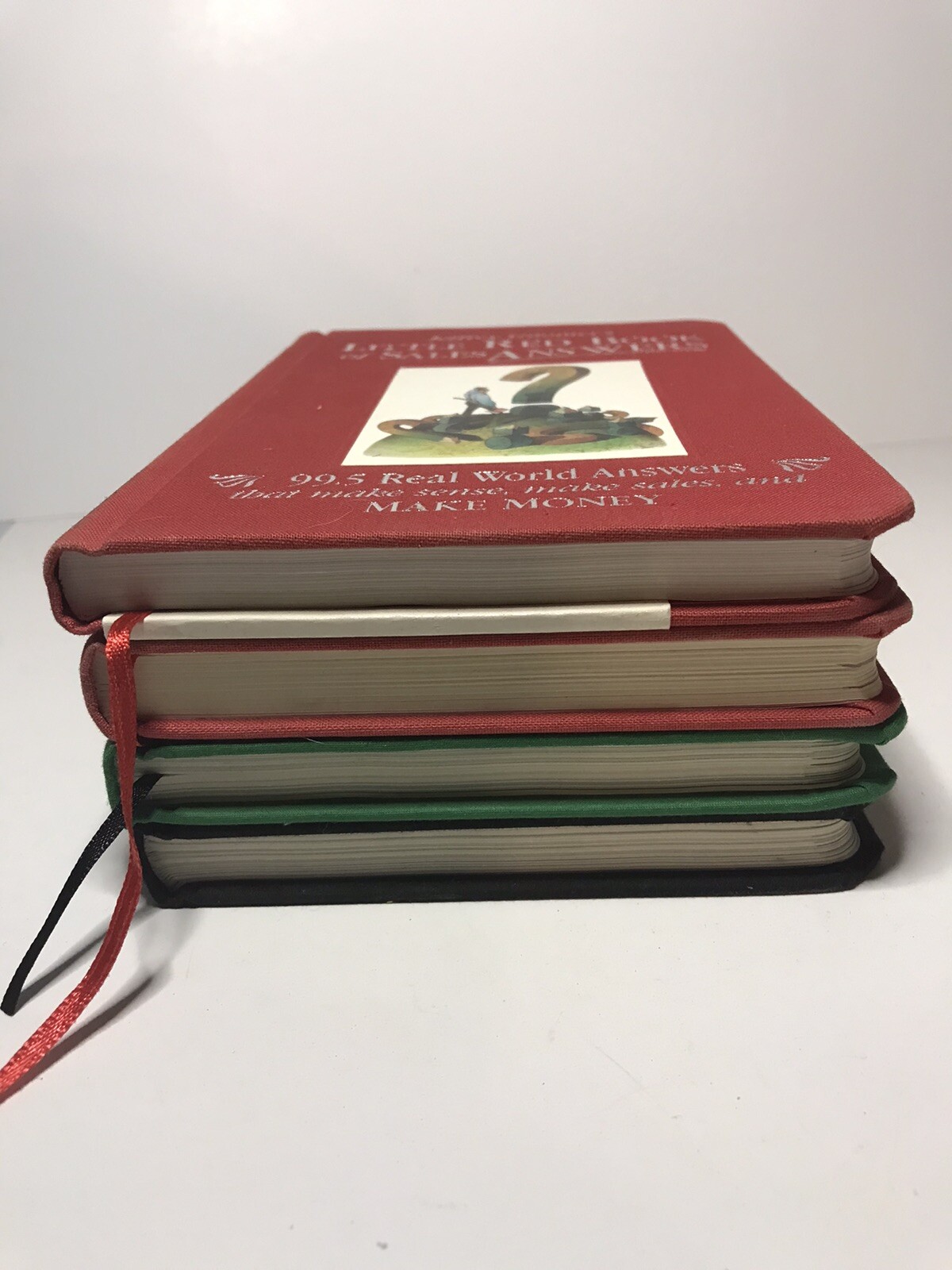 Lot of 4 Jeffrey Gitomer’s Little Books Pre own