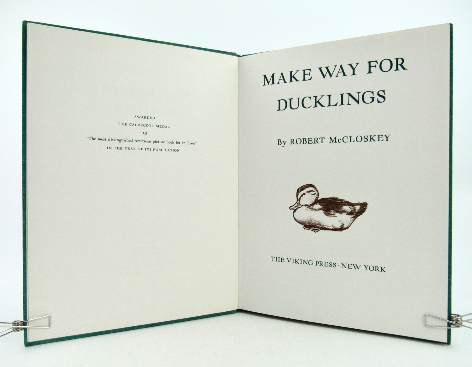 MAKE WAY FOR DUCKLINGS Robert McCloskey 1961 HBDJ 19th Printing Caldecott VGC