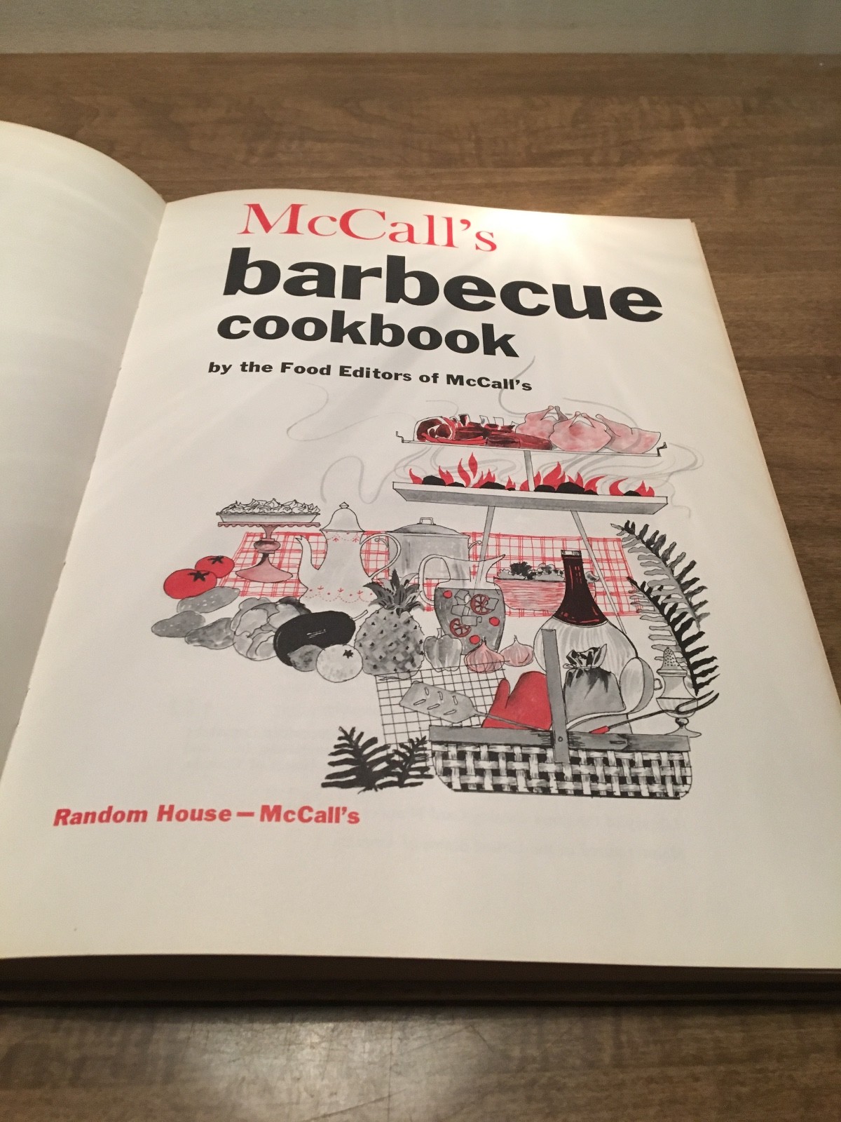 McCall’s BARBECUE COOKBOOK 300 Illustrated Recipes 132 Pages 1st Hardcover 1965