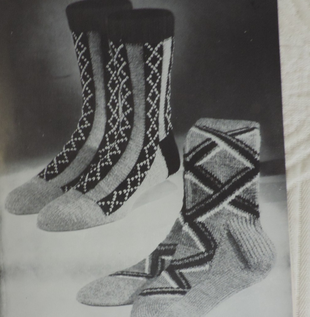 2 Knitting Socks Magazines #20/#340 Women/Men/Child Slippers/Sweater 1950s