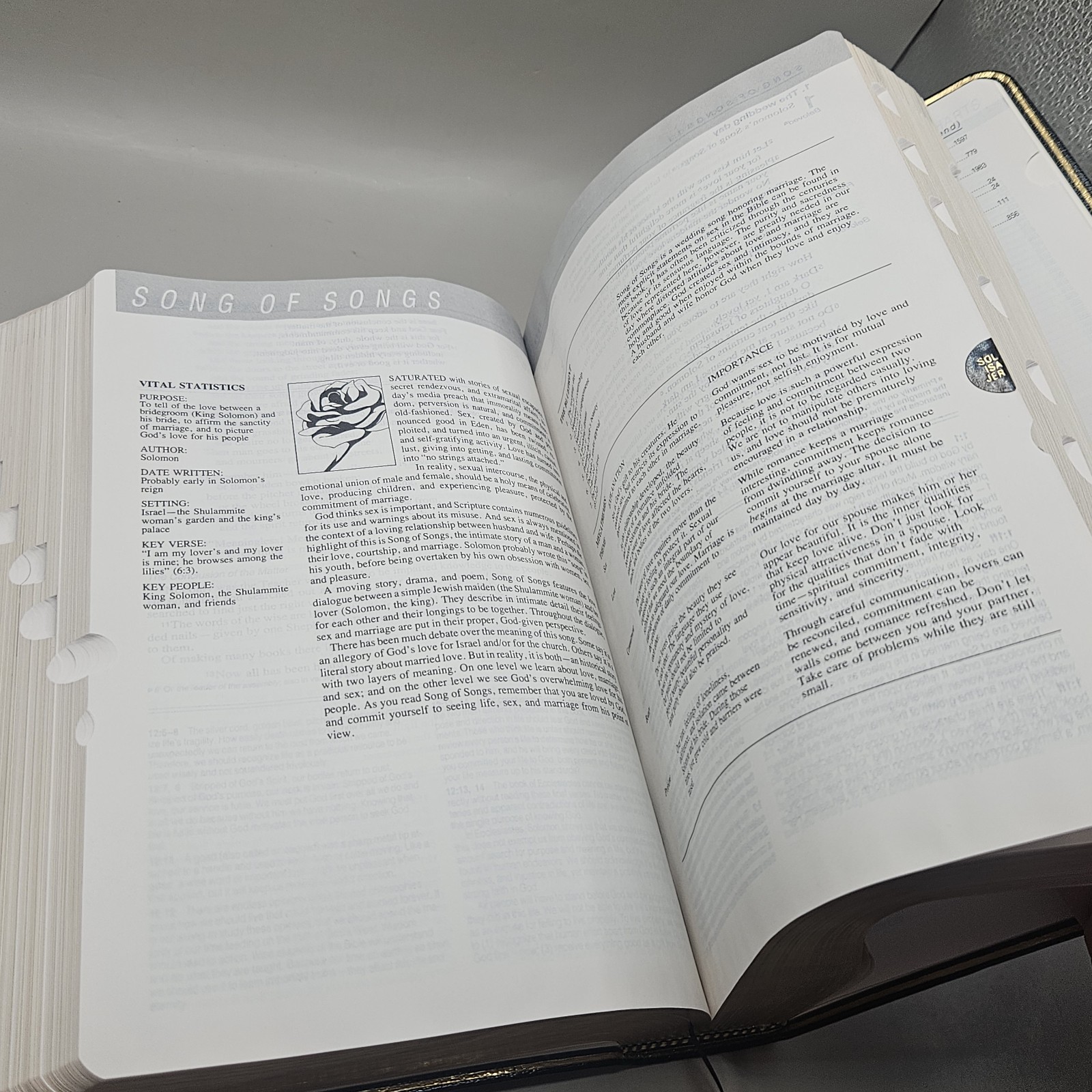 NIV 1984 Life Application Study Bible Thumb Indexed – Black Genuine Leather