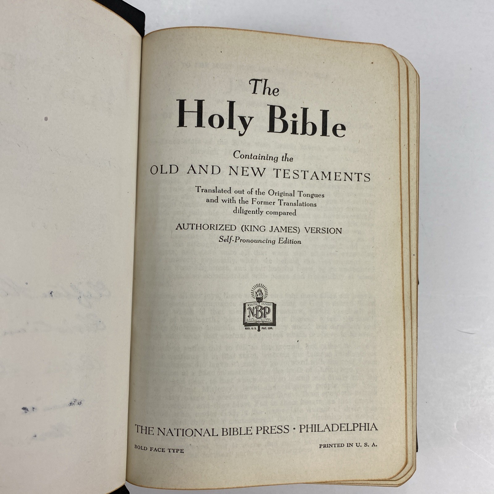 The Holy Bible King James Version Self-Pronouncing 1940s National Bible Press