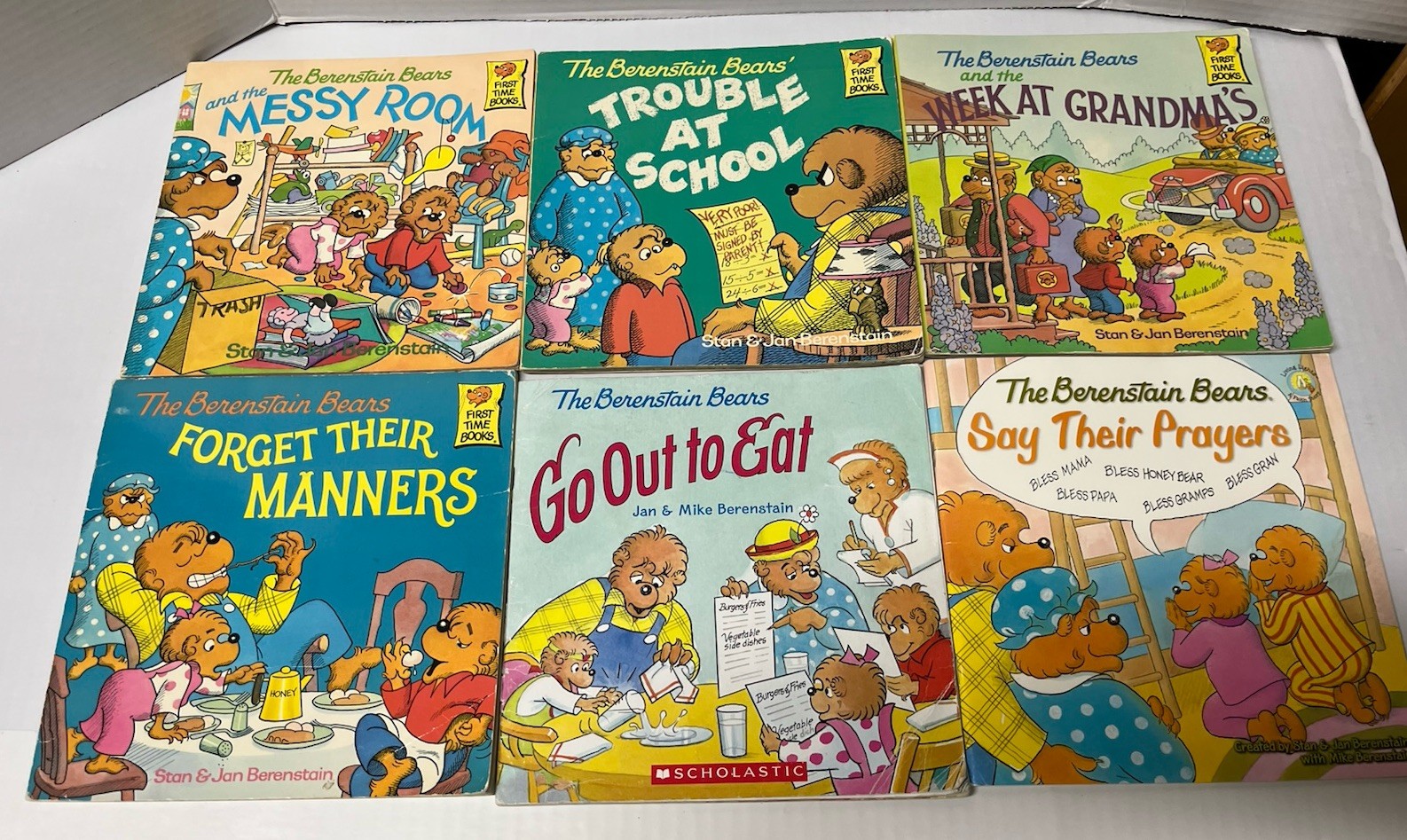 Vintage 29 Lot Berenstain Bears Paperback Books by Stan & Jan, He Bear She Bear