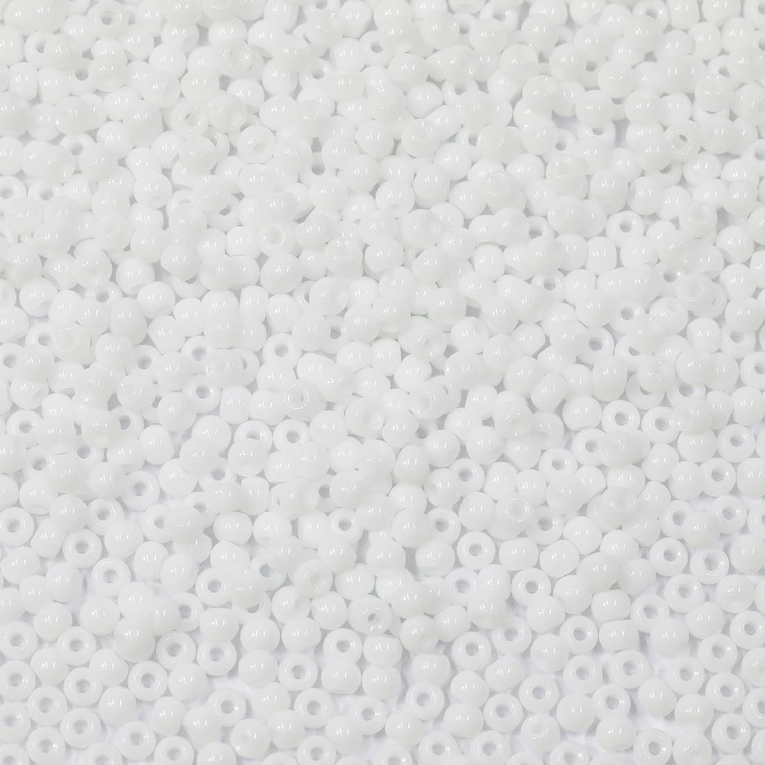 White Color 4Mm round Seed Beads about 1500Pcs,100Grams in Bag, 6/0 Glass Embroi