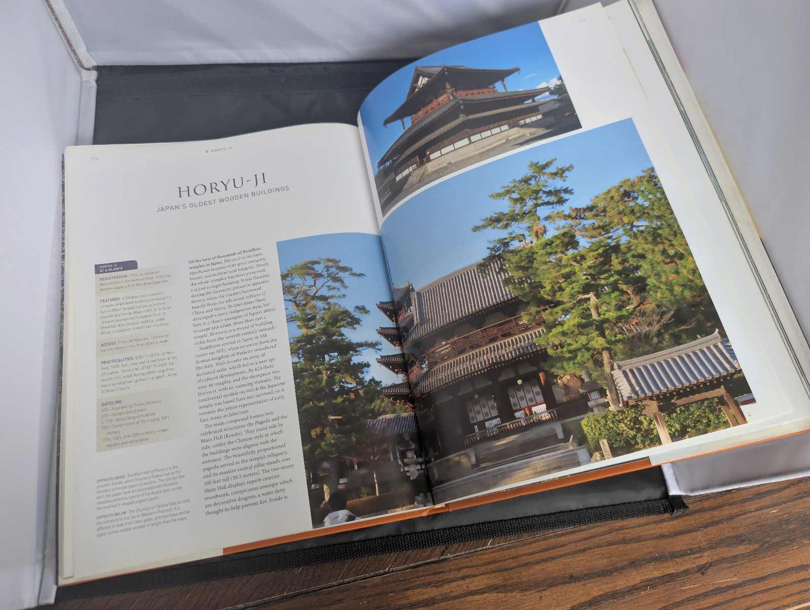 Japan’s World Heritage Sites: Unique Culture, Unique Nature (Hardcover)