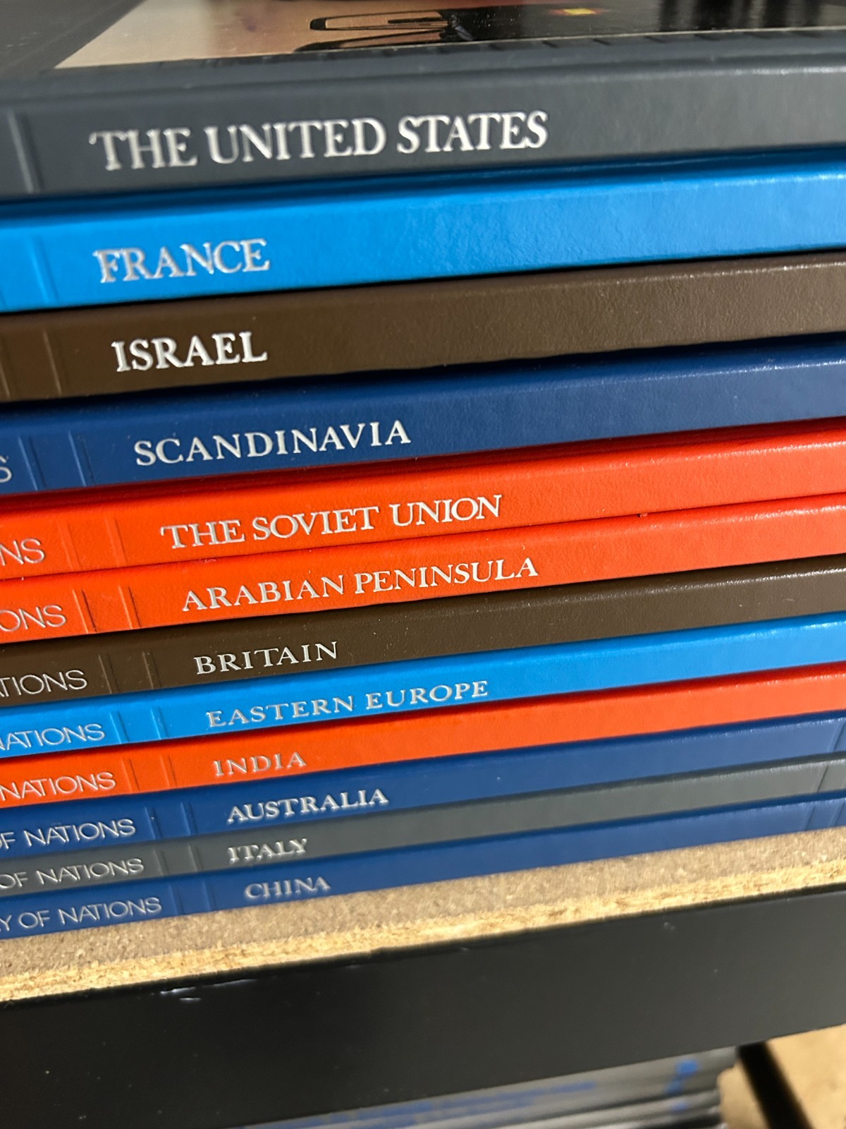 Lot 12 hardcovers: The Library of Nations – Time Life Books