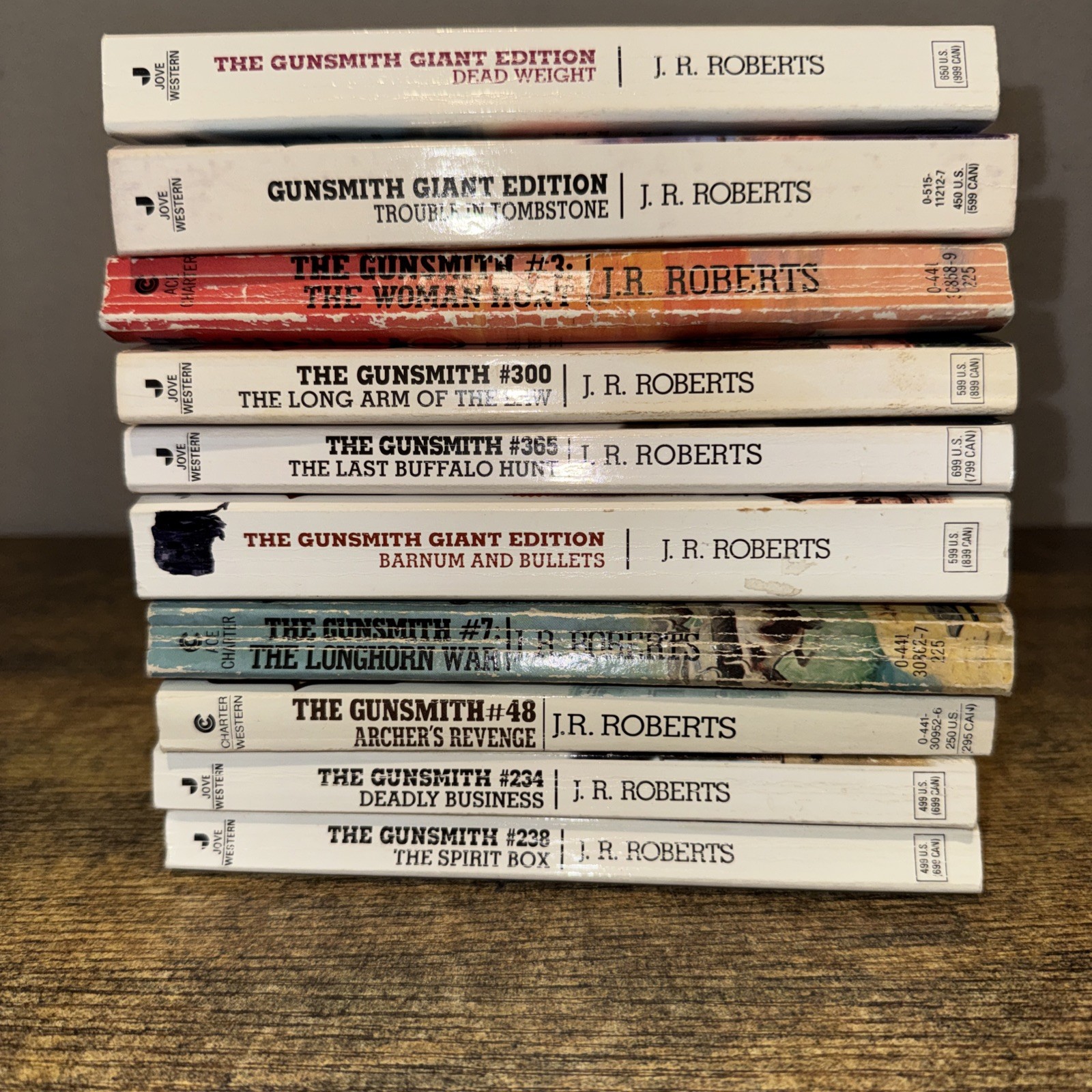 J.R. Roberts lot 10 Western paperback books Gunsmith Series 3 are Giant Editions