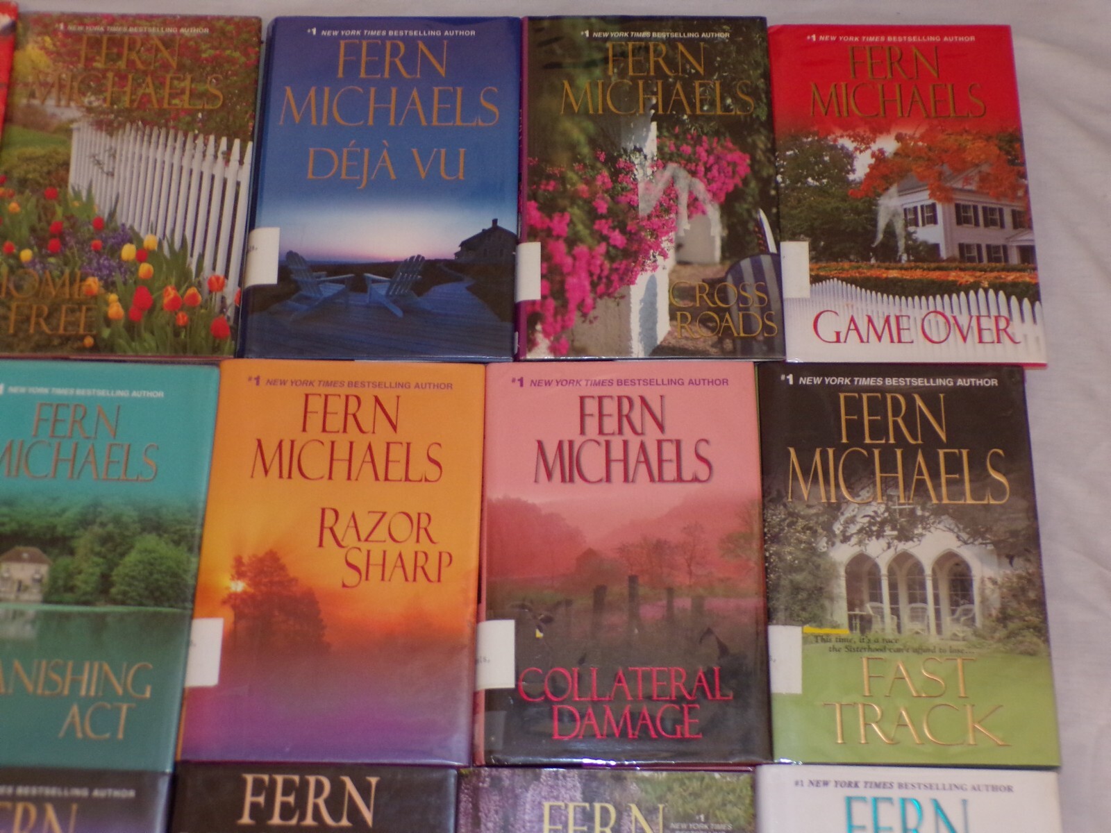 Lot 30 Fern Michaels HB Books 1st Edition Sisterhood Novels Hokus Pokus Gotcha
