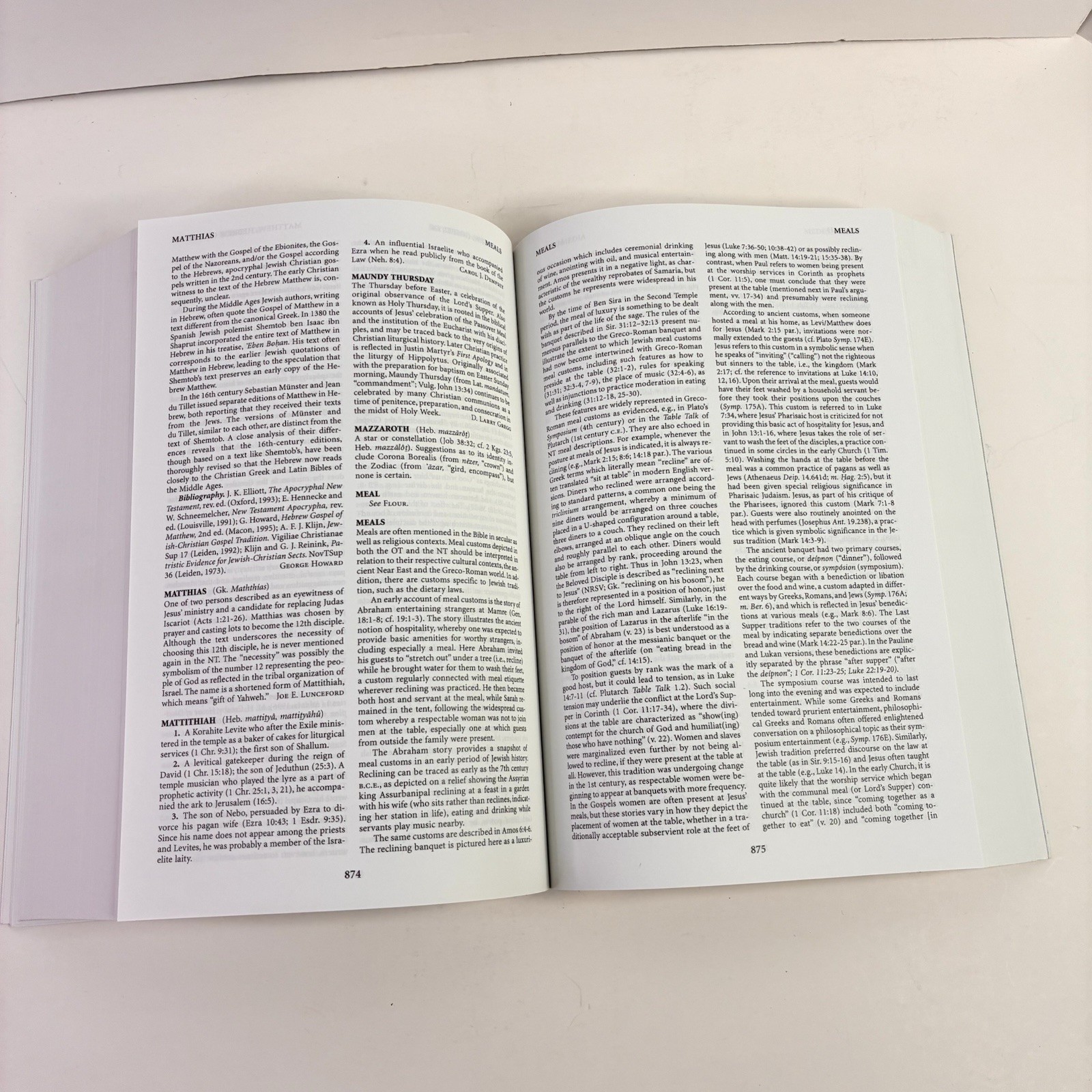 Eerdmans Dictionary of the Bible by David Noel Freedman 2000 Paperback READ DESC