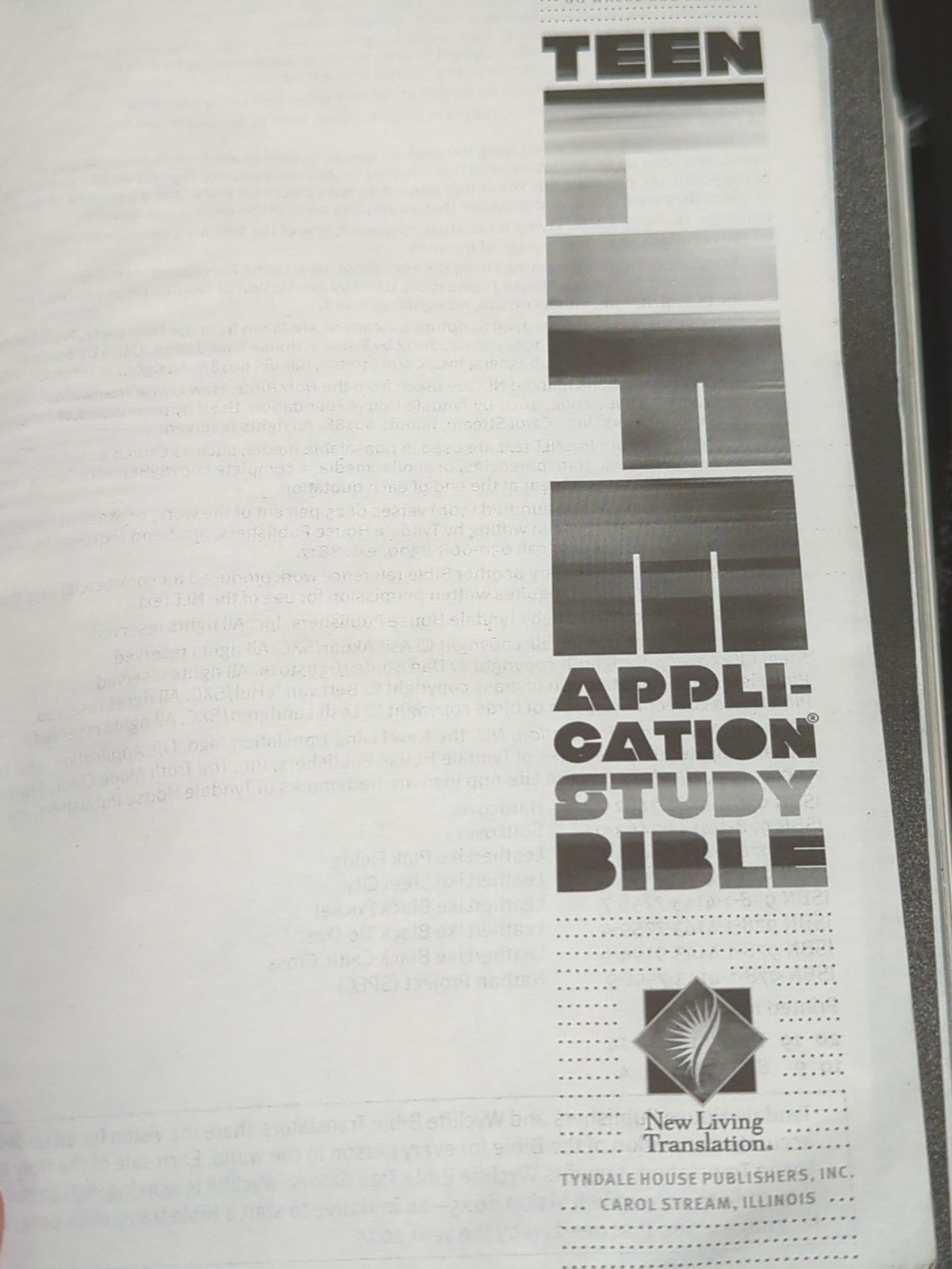 Teen Life Application Study Bible Leather Like Steel Gray Cityscape Buildings
