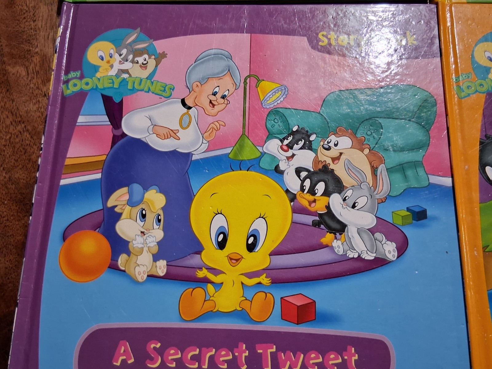 Baby Looney Tunes Storybook Childrens Book – Lot of 4 Taz, Tweety, Bugs,…