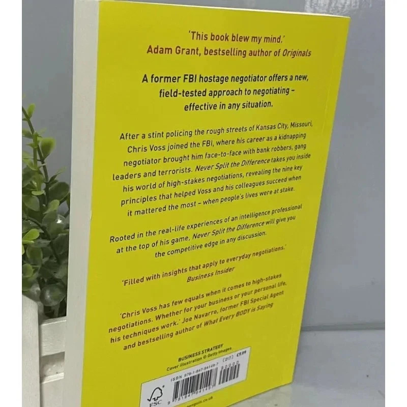 Never Split The Difference By Chris Voss Books New