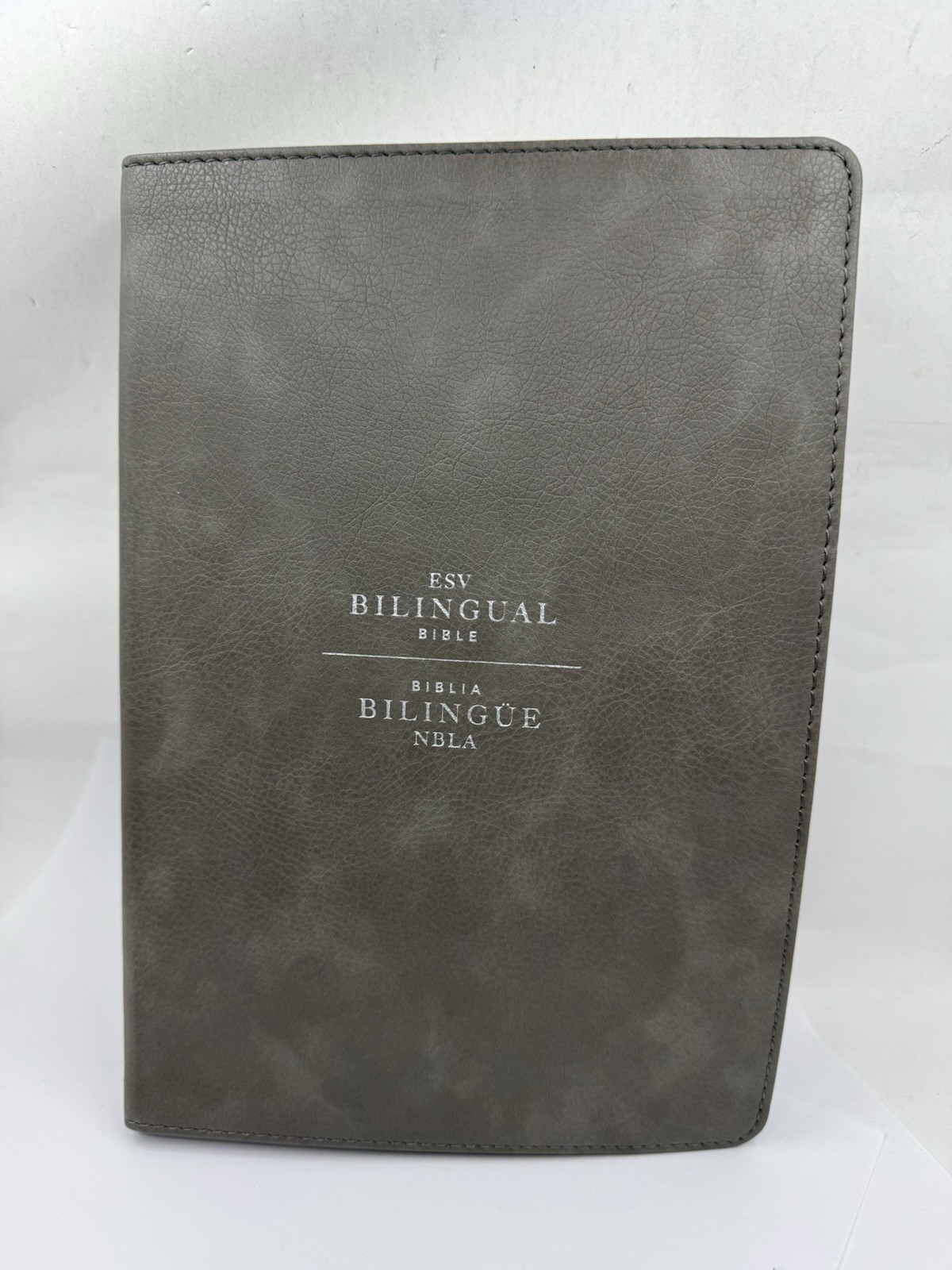 ESV/NBLA, Bilingual Bible, Leathersoft, Grey/ ESV/NBLA, Biblia Bilingüe,…