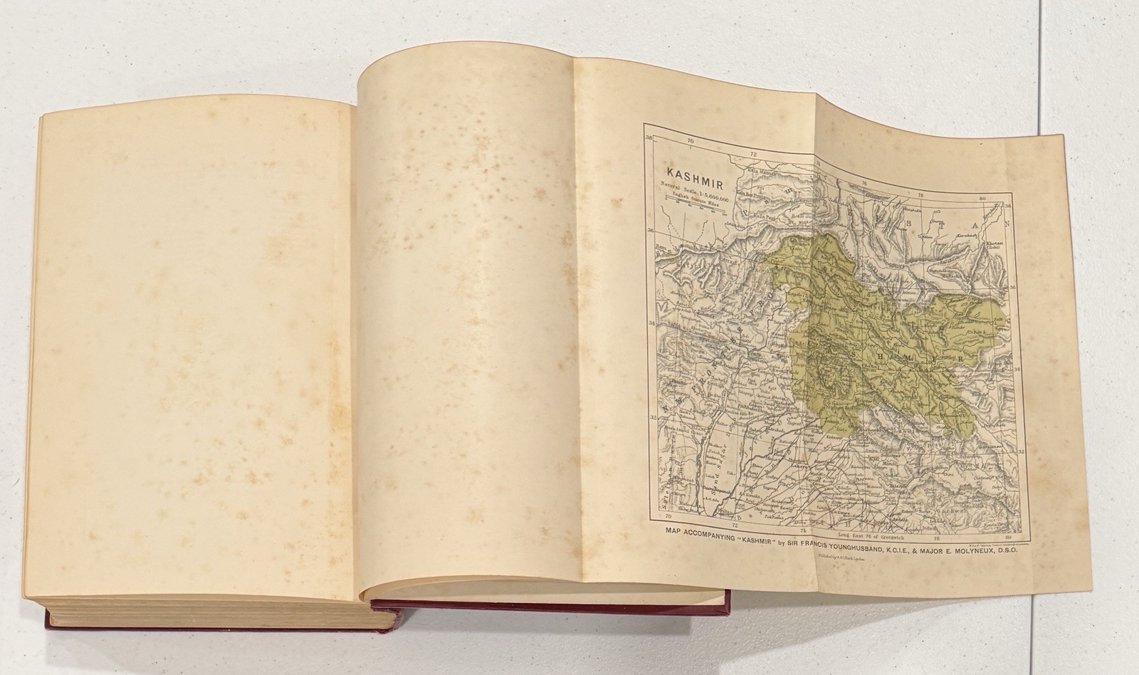 Kashmir Described by Sir Younghusband Paintings Molyneux 1st Edition & Printing