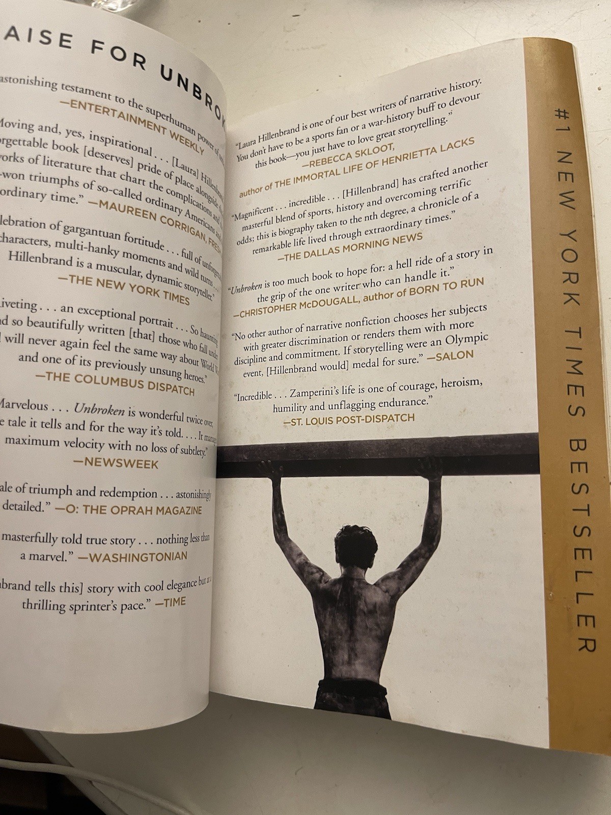 “Unbroken”New York Times Bestseller, 2010 Edition Paperback by Laura Hillenbrand