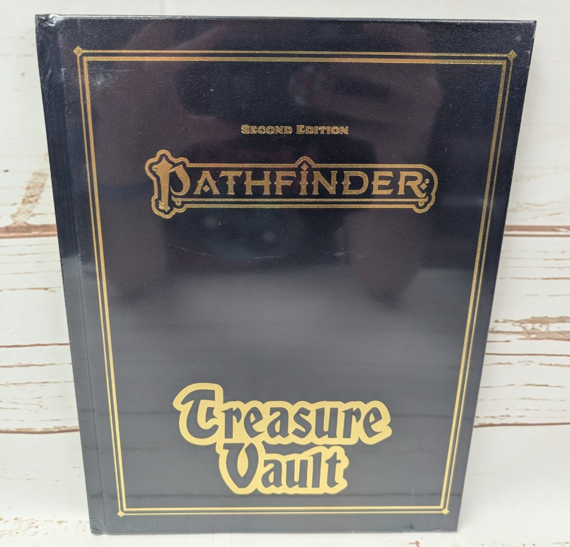 Pathfinder Treasure Vault 2nd Edition Leatherbound NIS Remaster Special Edition