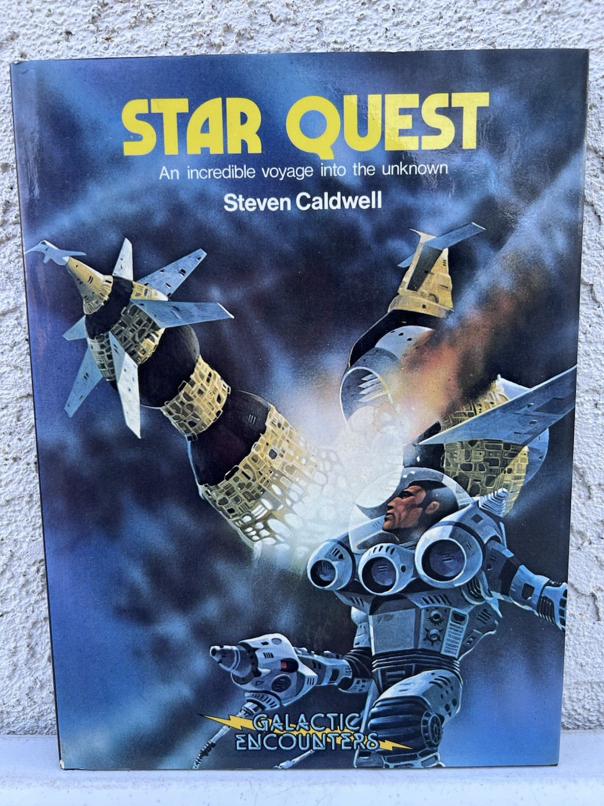 1979 Star Quest by Steven Caldwell Crescent Books Hardcover Galactic Encounters