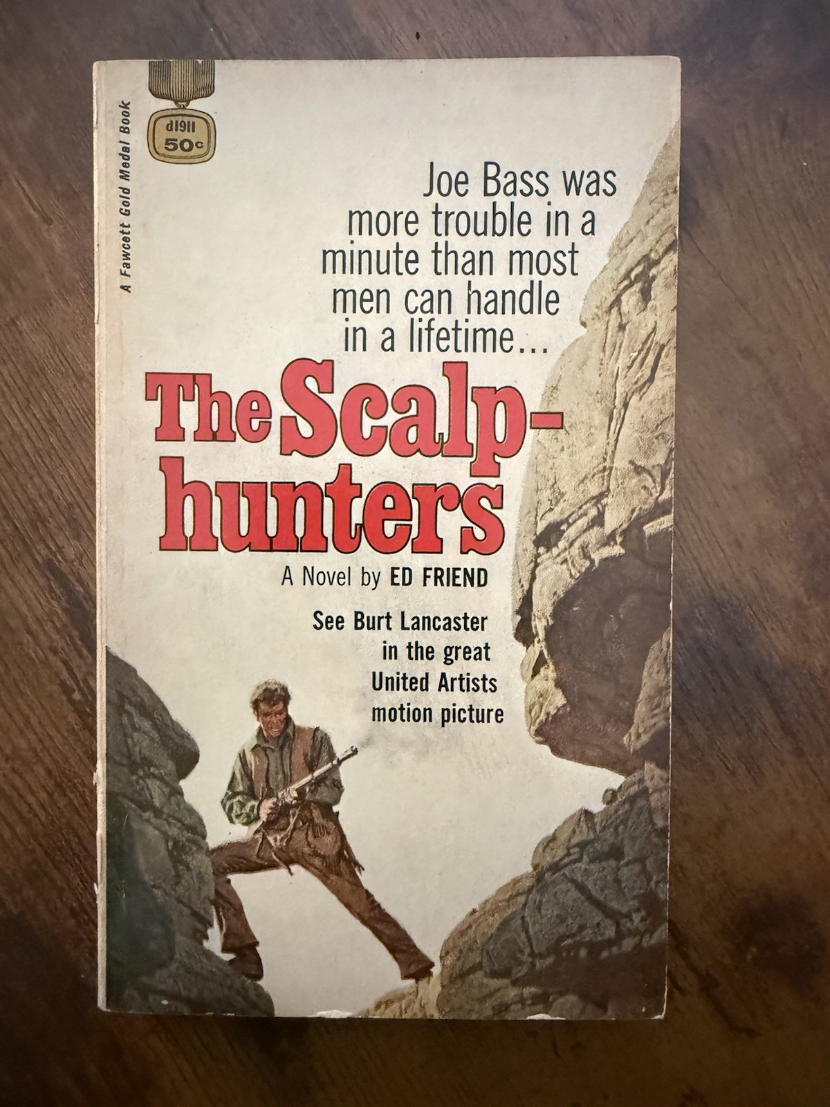 Ed Friend The ScalpHunters Do Vintage Paperback Western Movie Tie-in 1960s