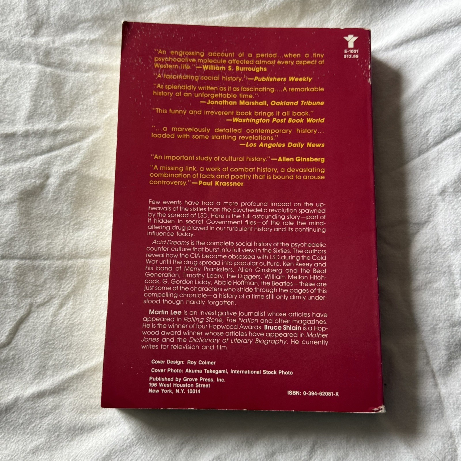 Acid Dreams : The Complete Social History of Lsd, the CIA, 1960s Rebellion.