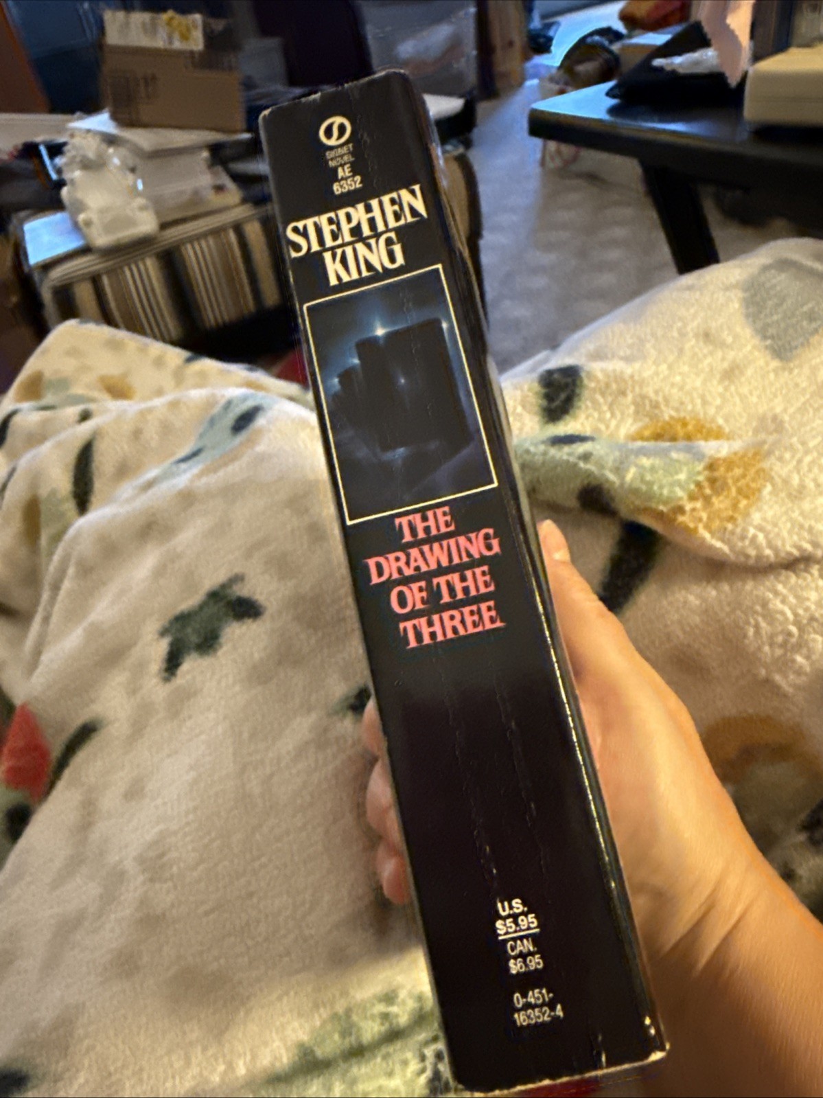 Stephen King, The Drawing Of The Three First Edition Signet Paperback Printing
