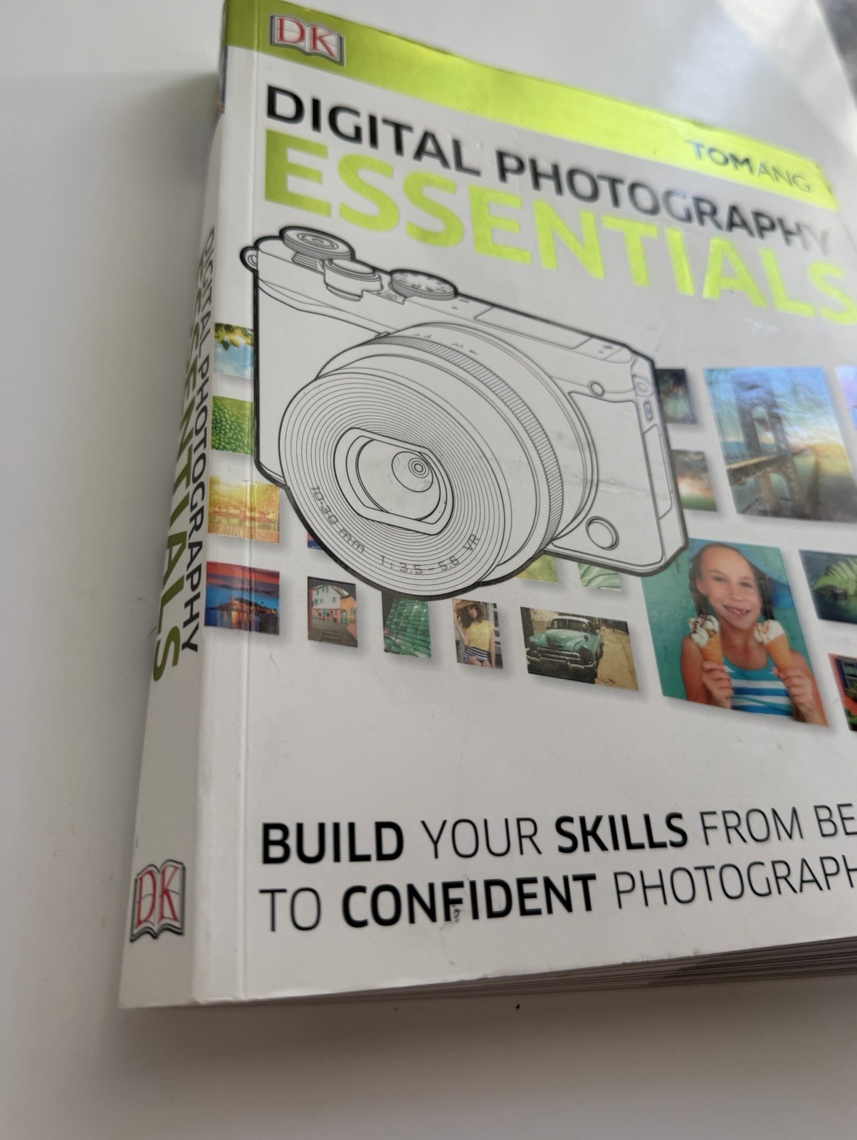 Digital Photography Essentials – Paperback By Ang, Tom – VERY GOOD