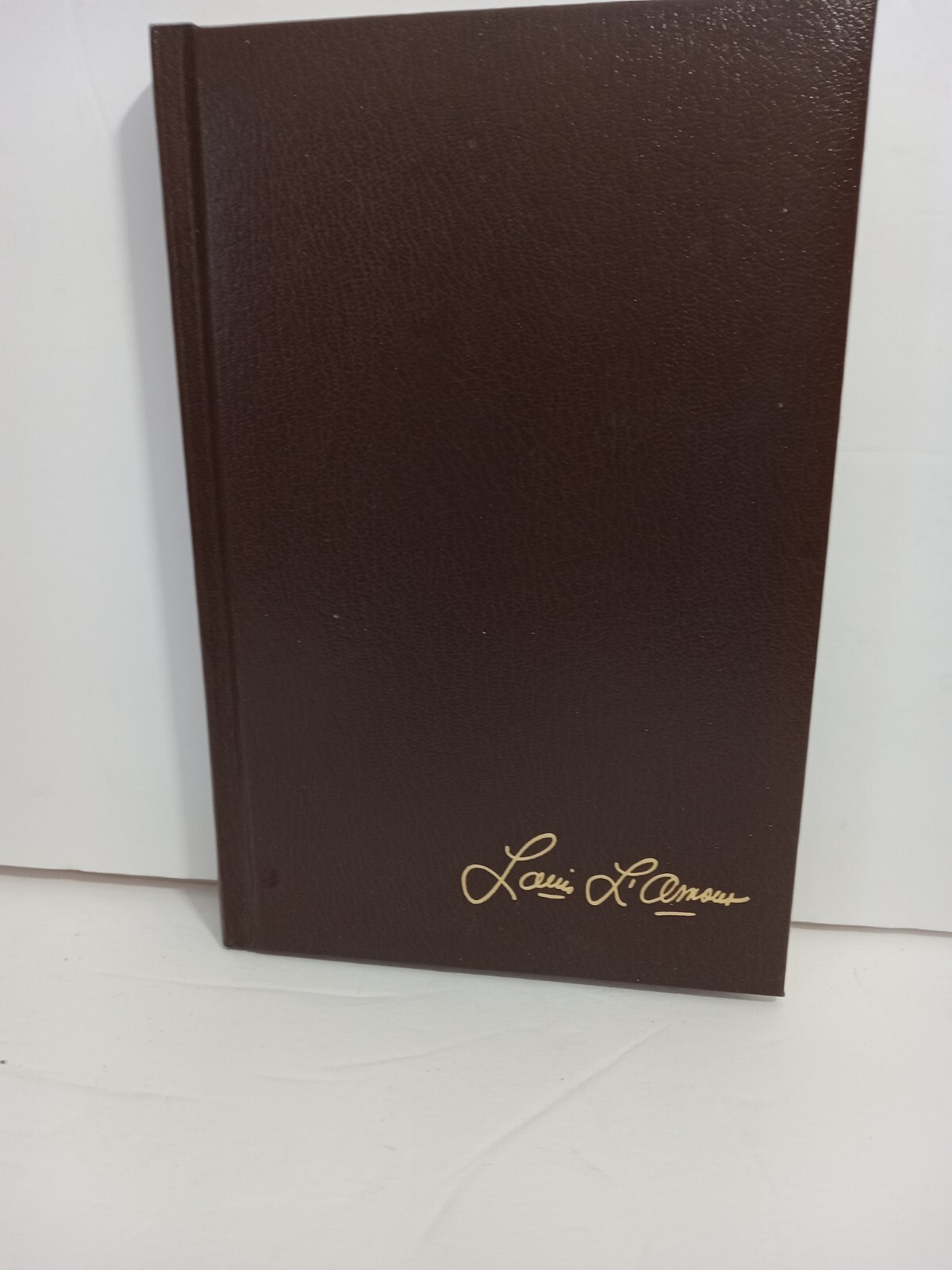 Silver Canyon, By Louis L’Amour, Leatherette Hardcover, Bantam Books, 164 pages