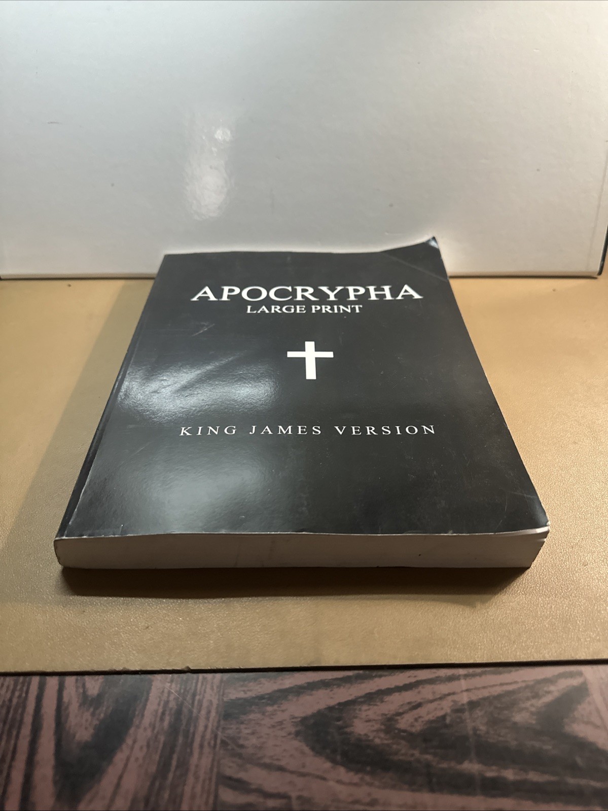 Apocrypha (Large Print): King James Version by King James Hardcover Mint Shape!