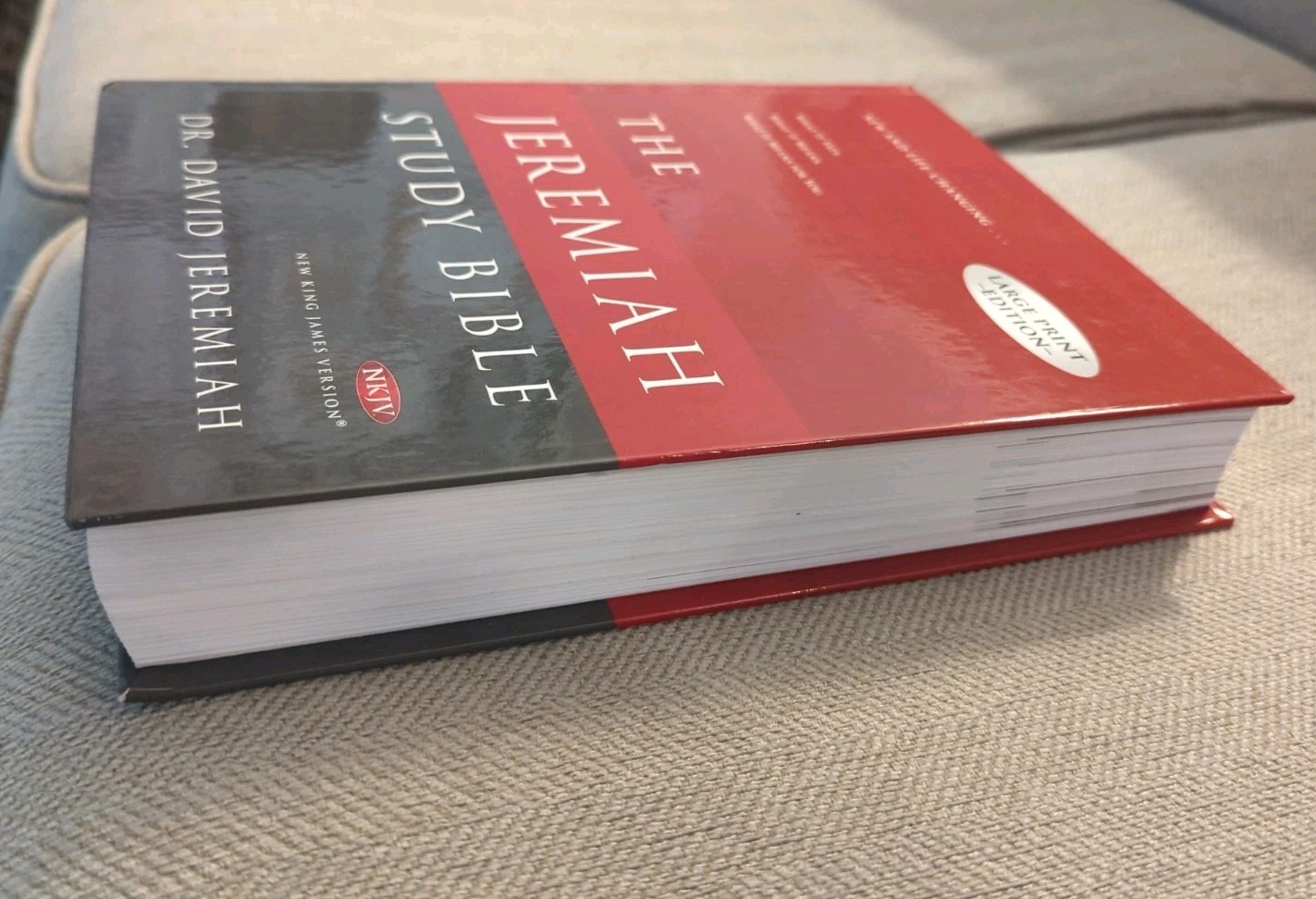 NKJV The Jeremiah Study Bible LARGE PRINT Edition Hard Cover Notes Like New