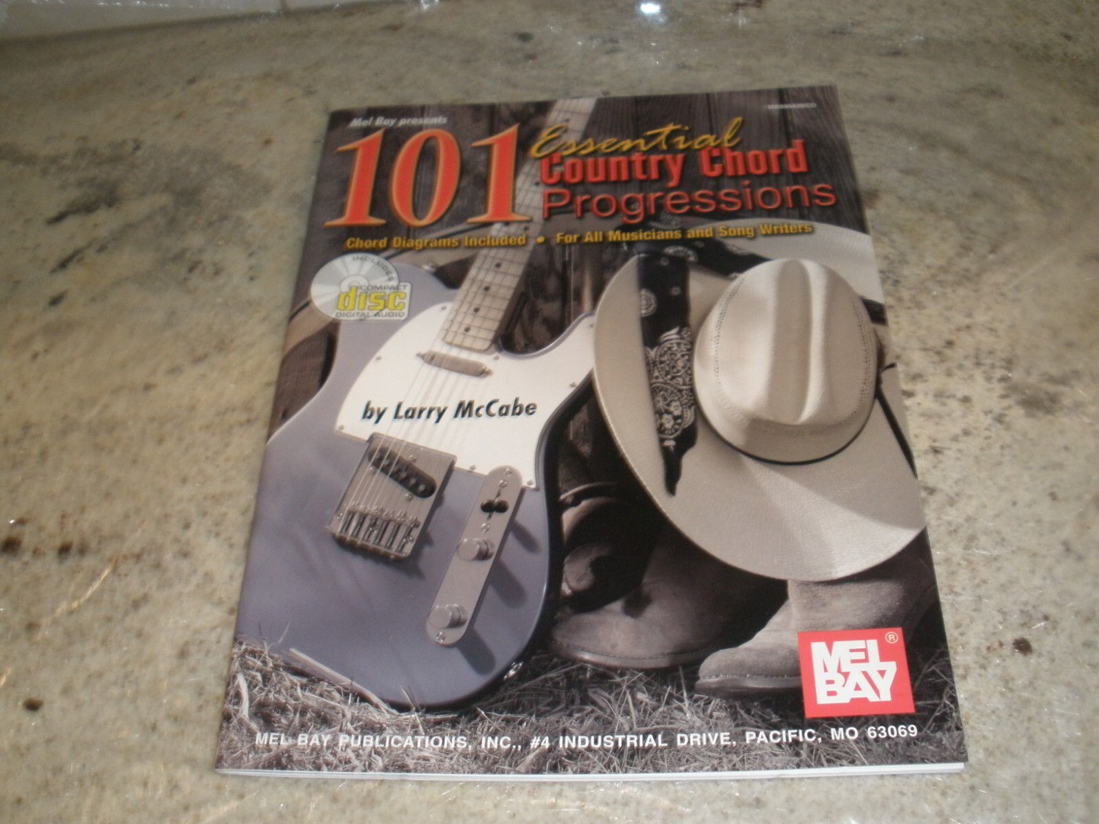 101 Essential Country Chord Progressions by Larry McCabe (2003 Book, Other (M16)
