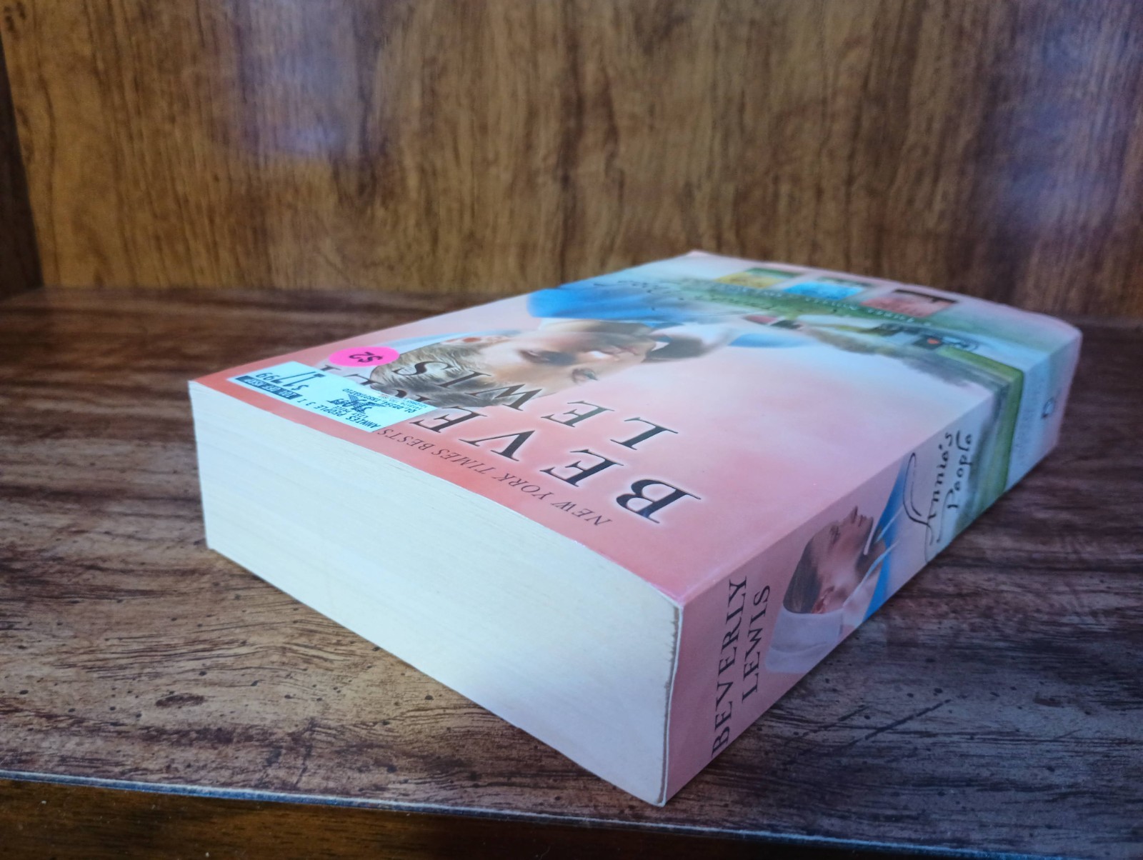 Annie’s People Beverly Lewis PB Amish Fiction Family Faith Good Condition