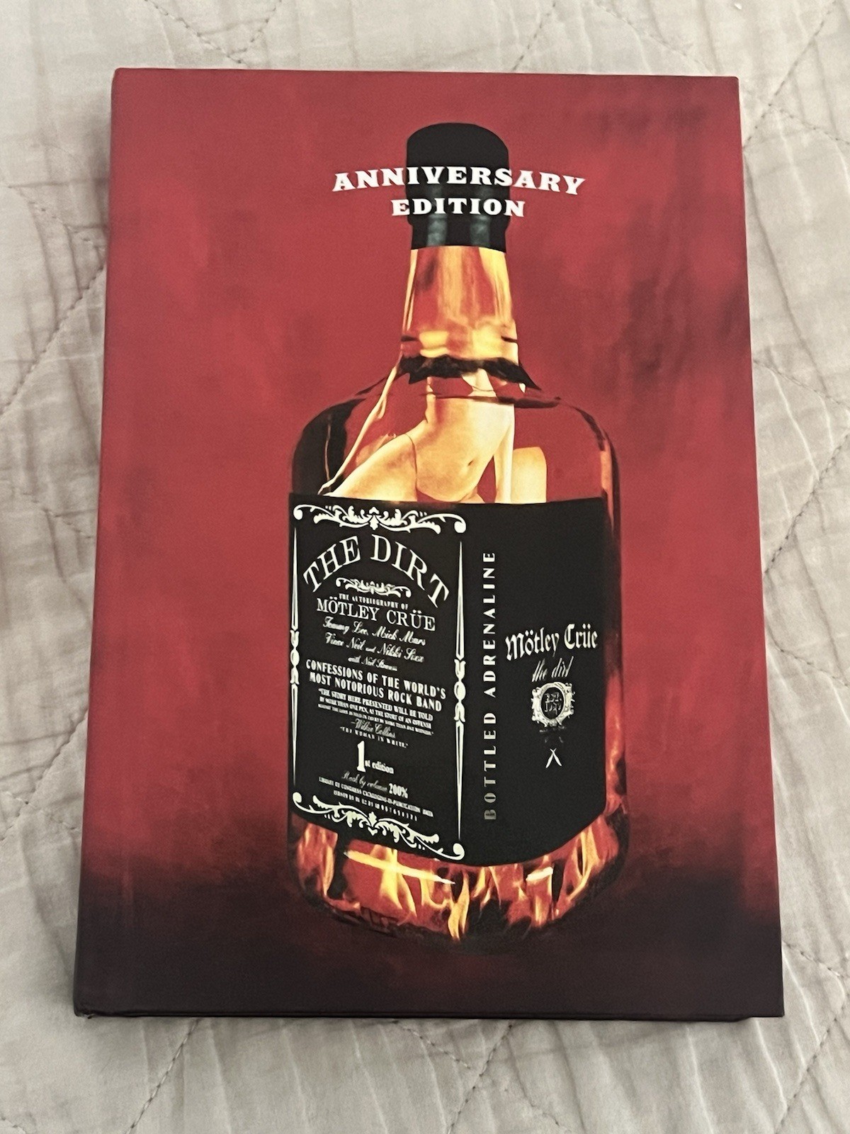 Motley Crue : The Dirt, Hardcover Book Anniversary Edition Slipcase Cover