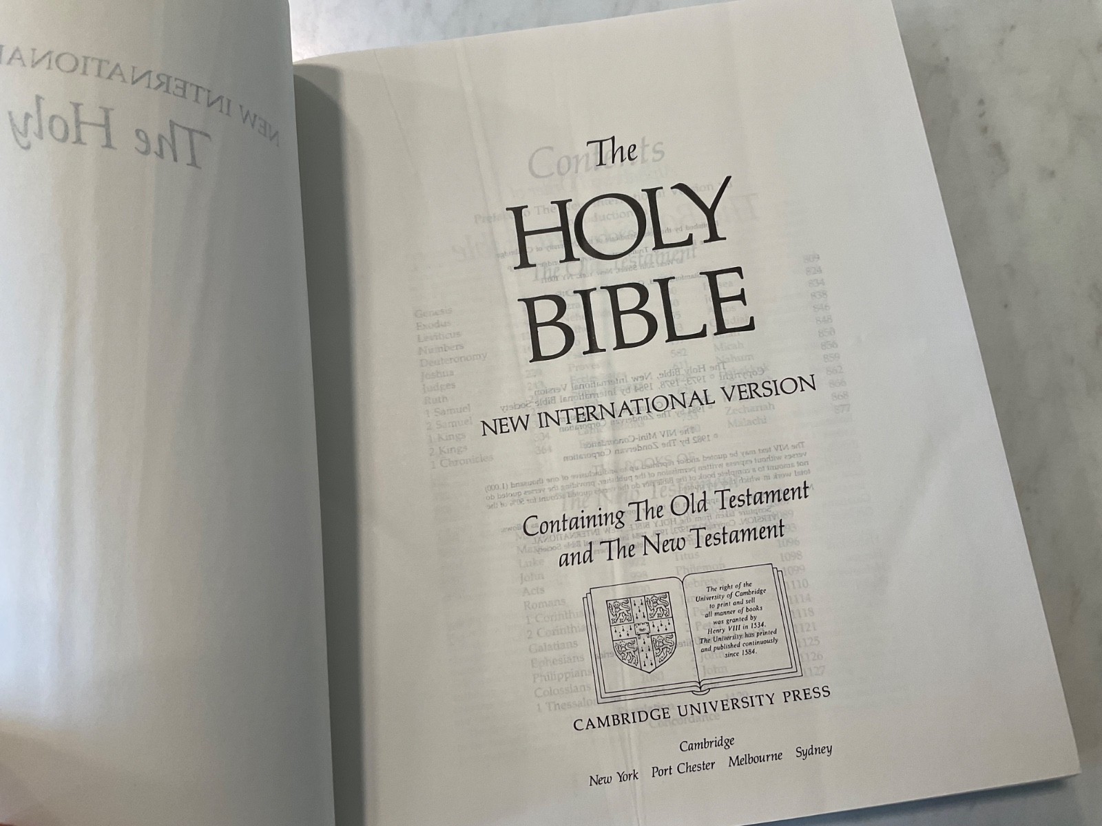 NIV Wide Margin Reference Bible Cambridge Hardcover Text 1984