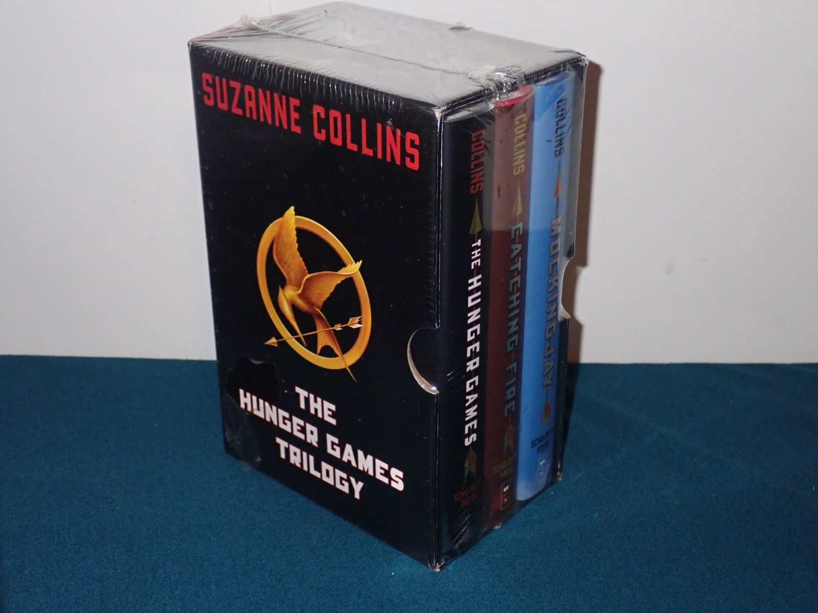 The Hunger Games Trilogy Boxed Set by Suzanne Collins, Brand New Sealed