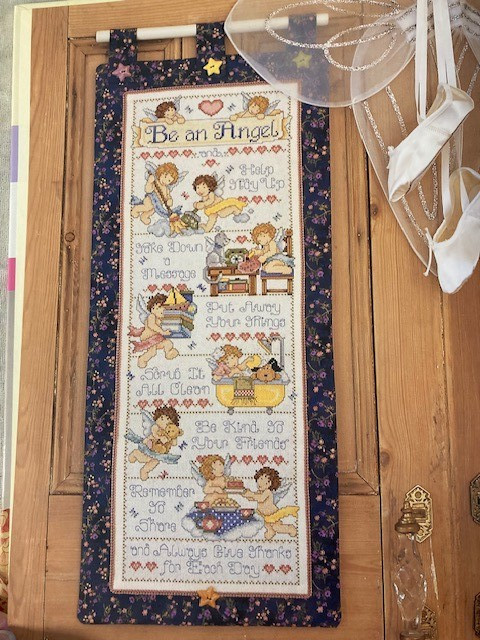 Cross Stitch Angels Book Hardcover Over 30 Designs 105 Pages 2004 UK