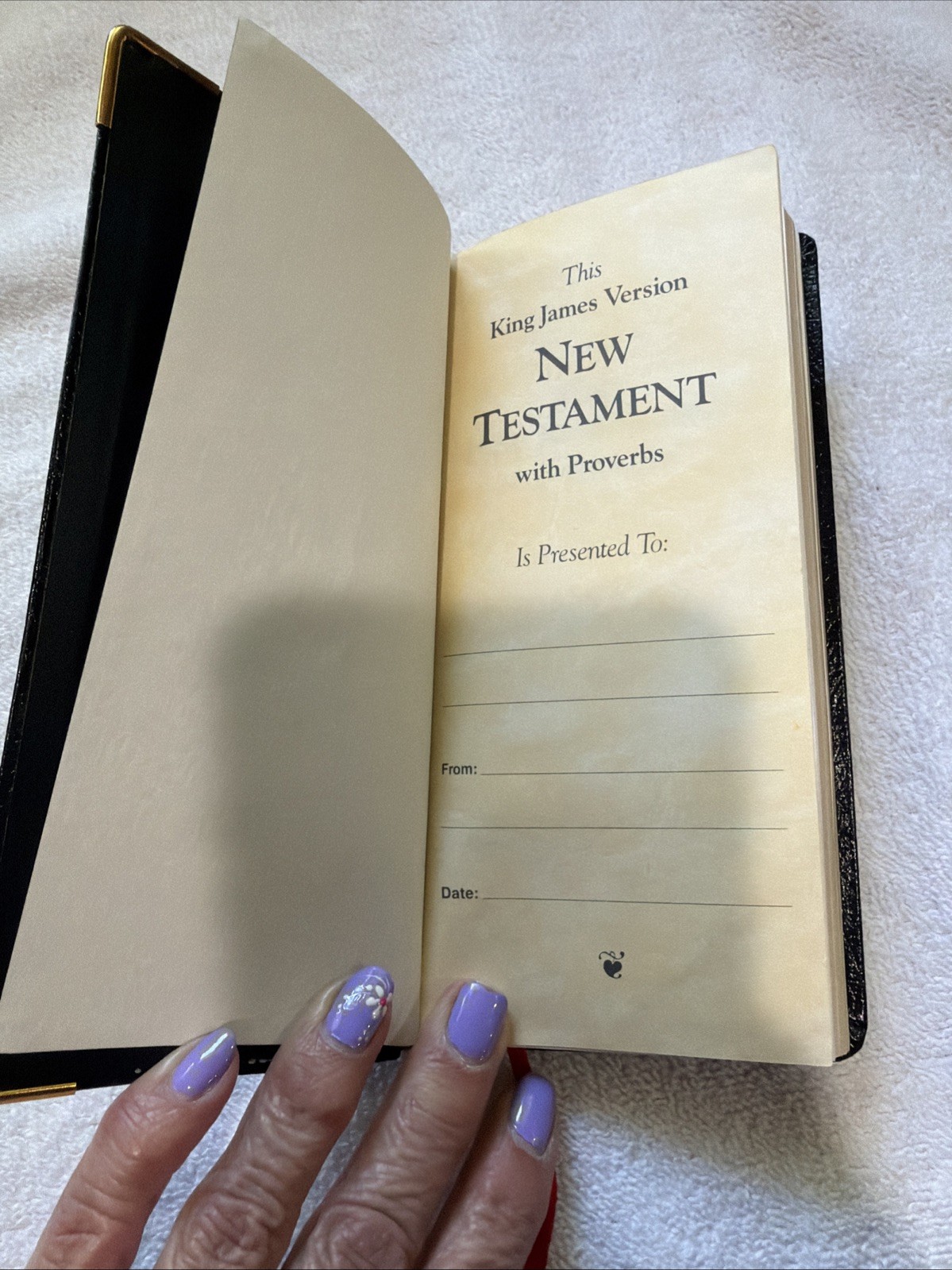 KJV New Testament With Proverbs-Black Bonded Leather Excellent Condition