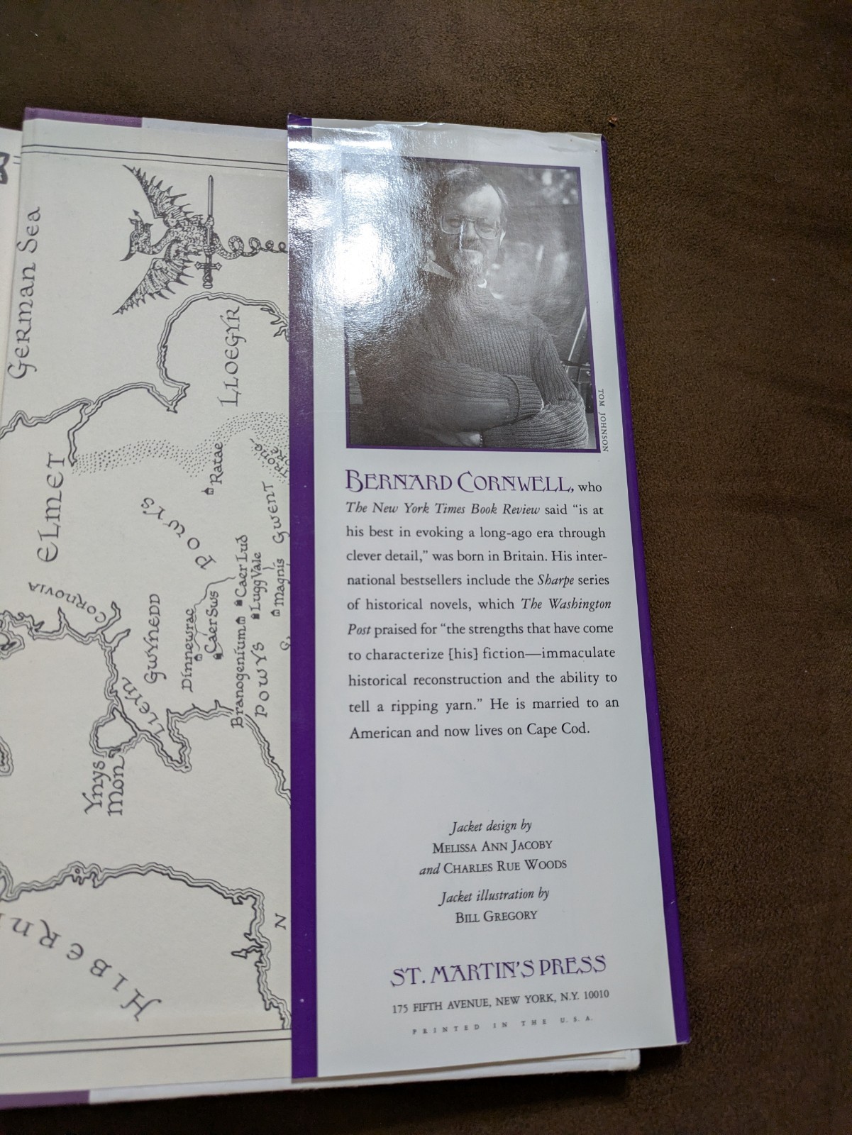 Winter King Bernard Cornwell 1996 First American Edition (Corbett), HCDJ.